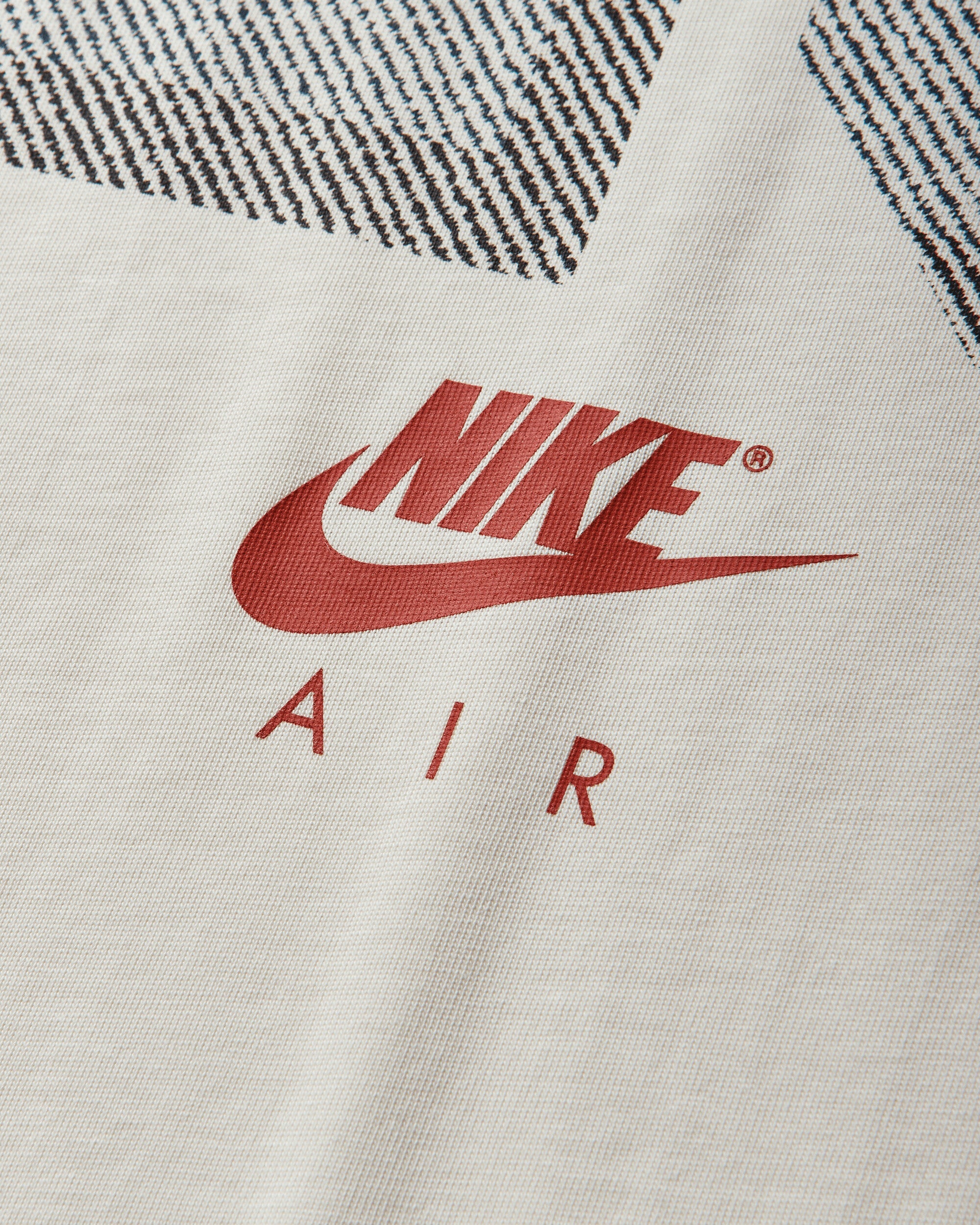 Оригінальна Levis Graphic Longsleeve T-Shirt Pale Ivory Nike – детальний вид