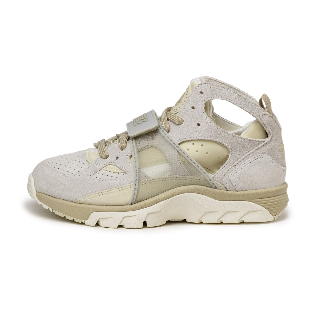 Оригінальна Air Trainer Huarache Nike – боковий вид