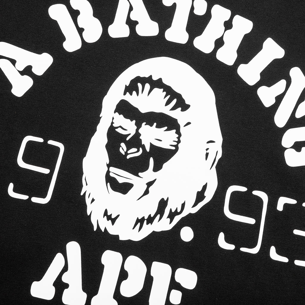 Оригінальна Og Ape Head College Relaxed Fit Tee A bathing ape – детальний вид
