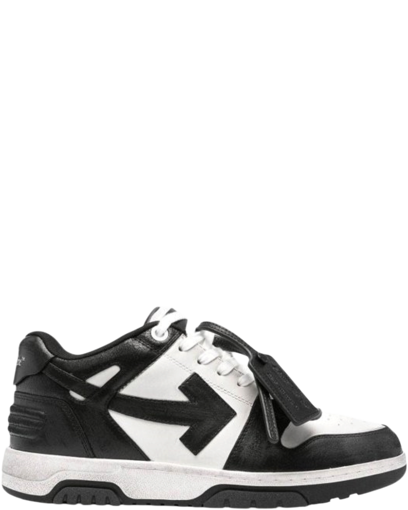Out Of Office Black Vintage Leather Off-white оригінал – Купити в Україні