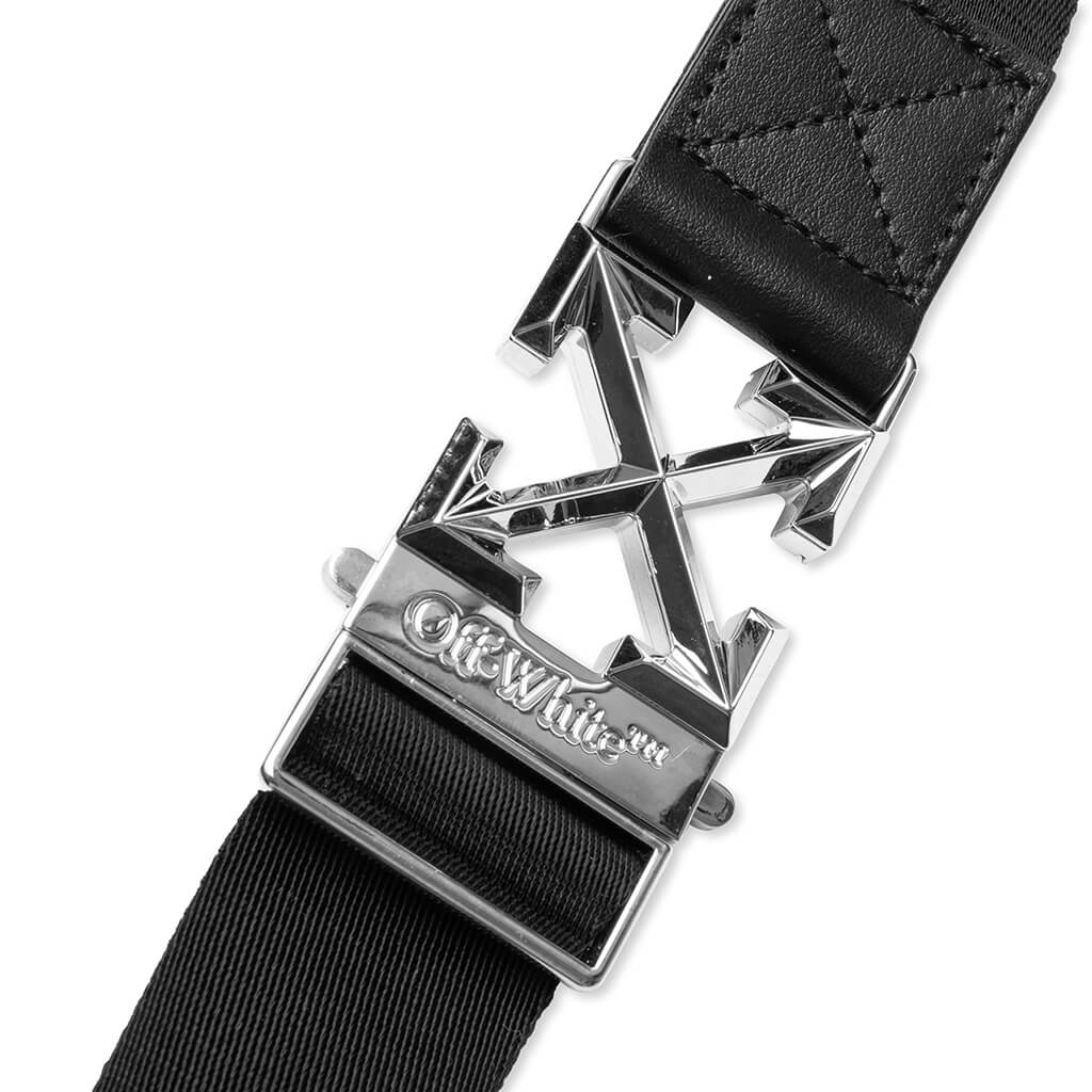 Оригінальна Arrow Tuc Waist Bag Off-white – вид ззаду