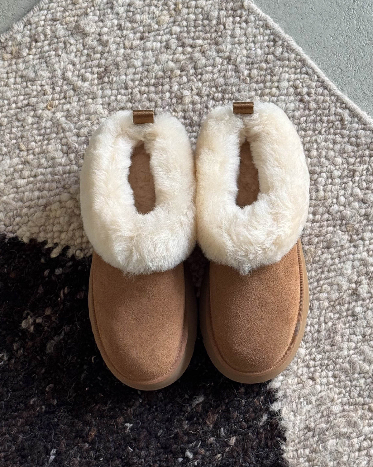 Ugg Footwear оригінал | Швидка доставка Україна – вид ззаду