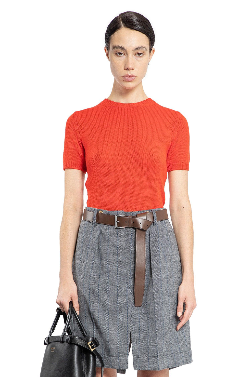 Short Sleeve Cashmere Sweater Prada – Гарантія оригінальності – боковий вид