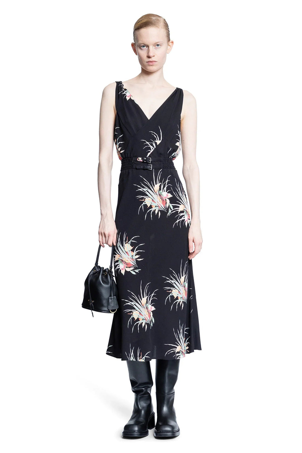 Prada Dresses & Skirts оригінал | Швидка доставка Україна – боковий вид