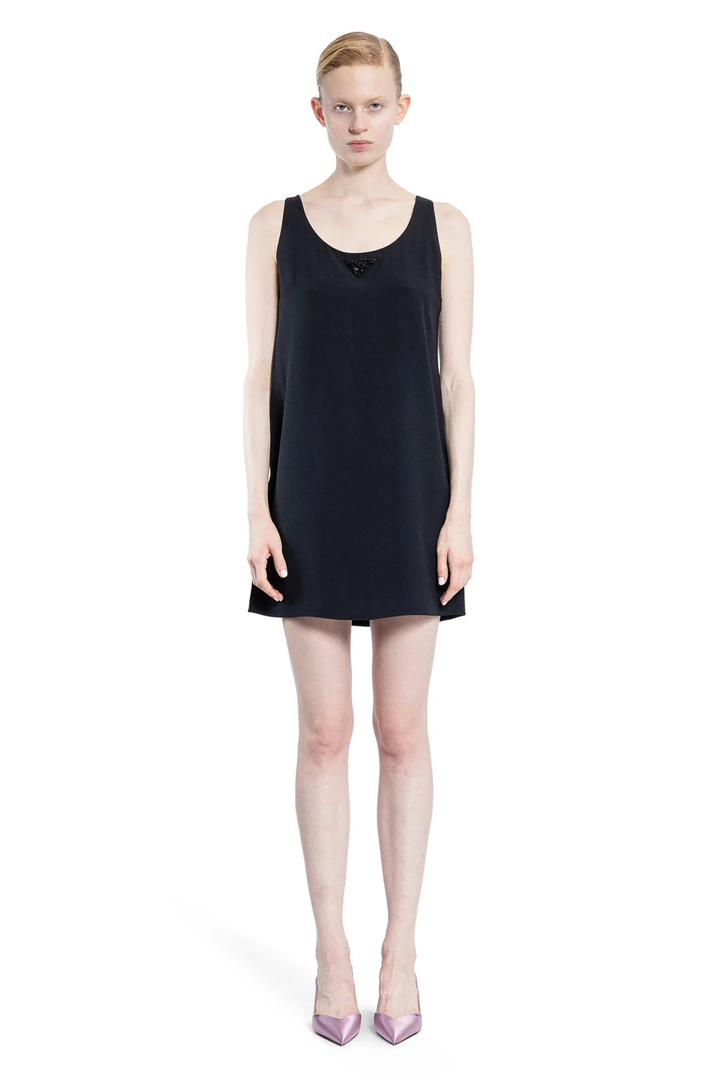 Оригінальна Woman Black Dresses Prada – боковий вид