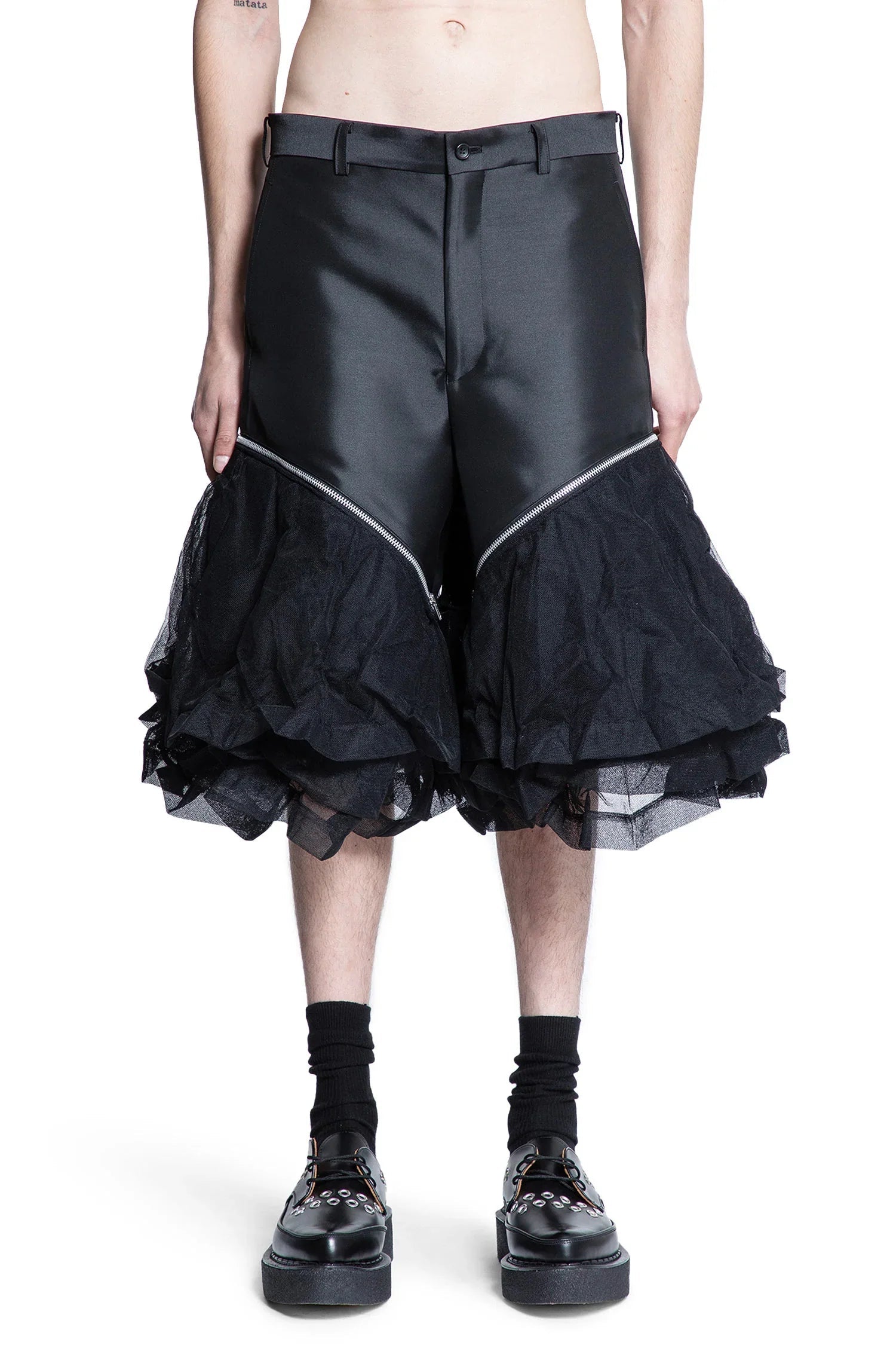 Satin And Crinkled Tulle Shorts Comme des garcons оригінал – Купити в Україні – вид ззаду