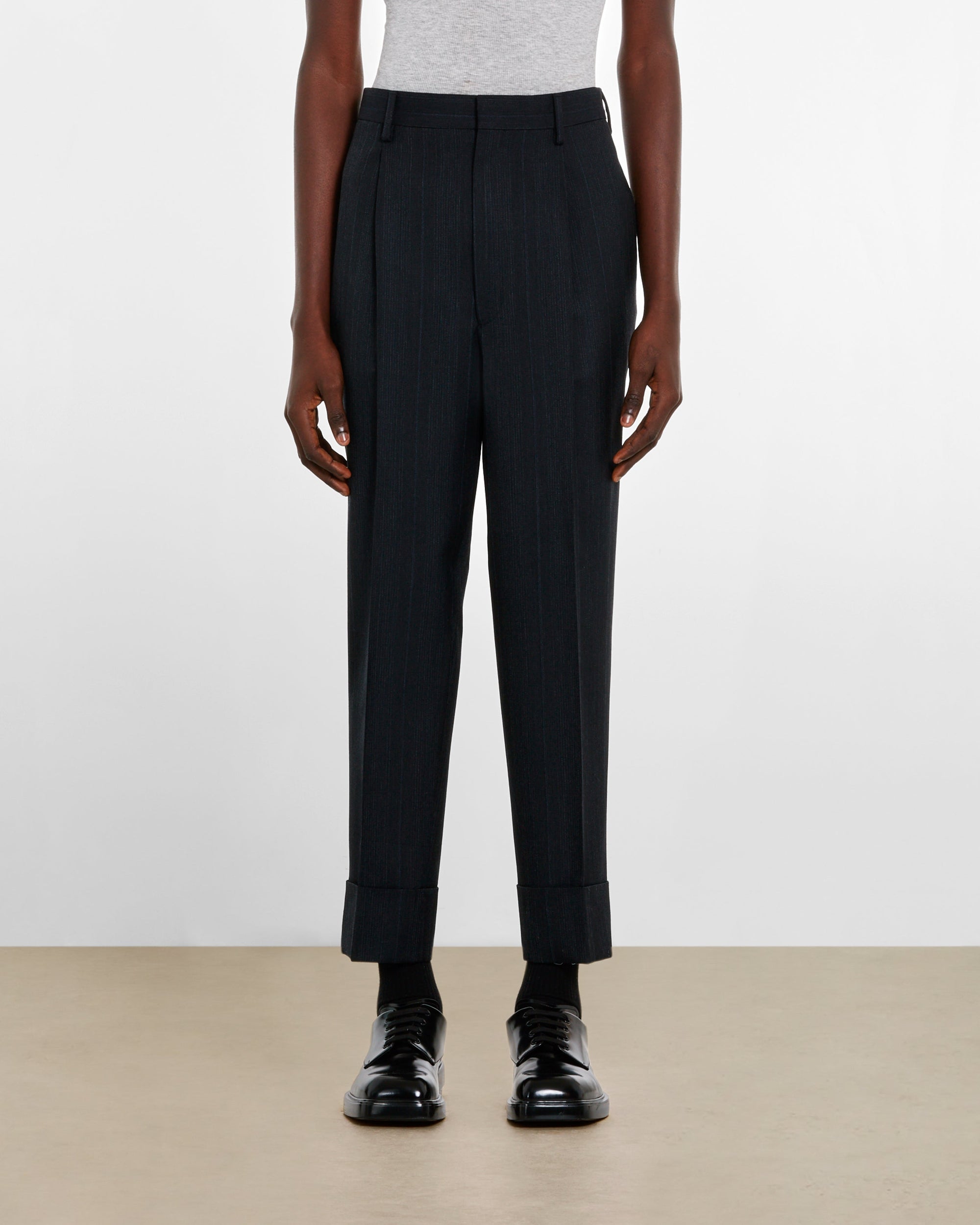 Оригінальна Mens Wool Pants Prada – вид ззаду