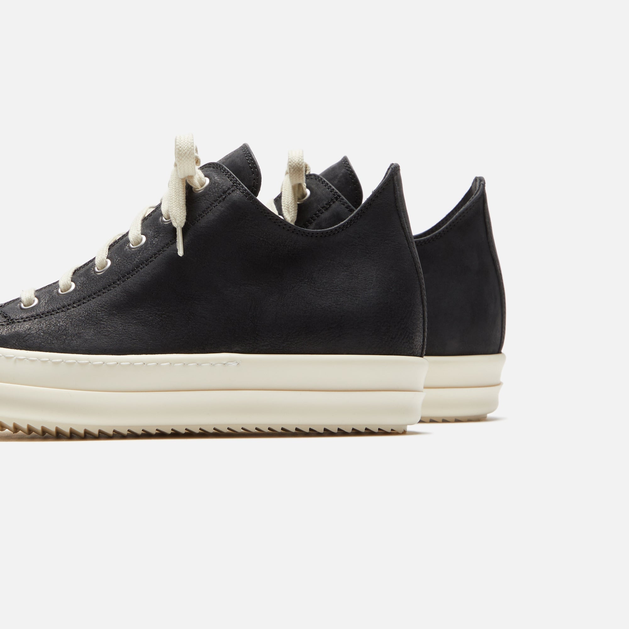 Low Top Sneakers Black Rick owens оригінал – Купити в Україні – детальний вид