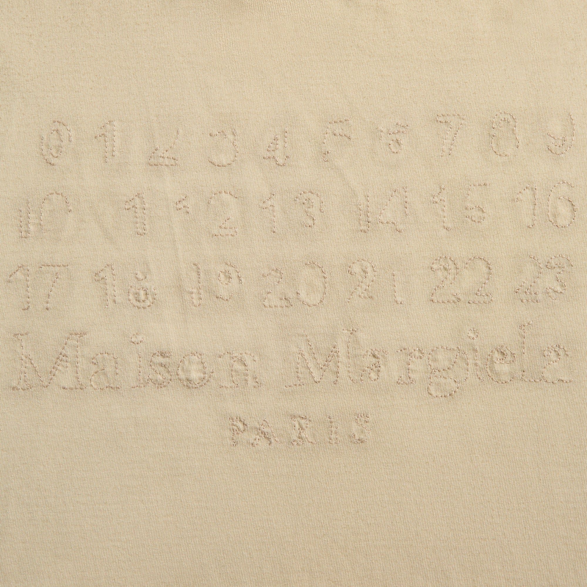 Оригінальна Tee Natural Maison margiela – детальний вид