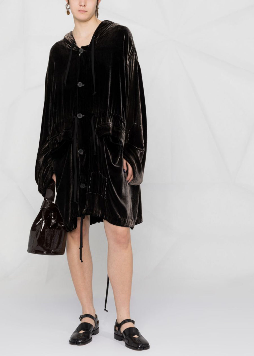 Black Hooded Velvet Shirt Dress Maison margiela оригінал – Купити в Україні – вид ззаду
