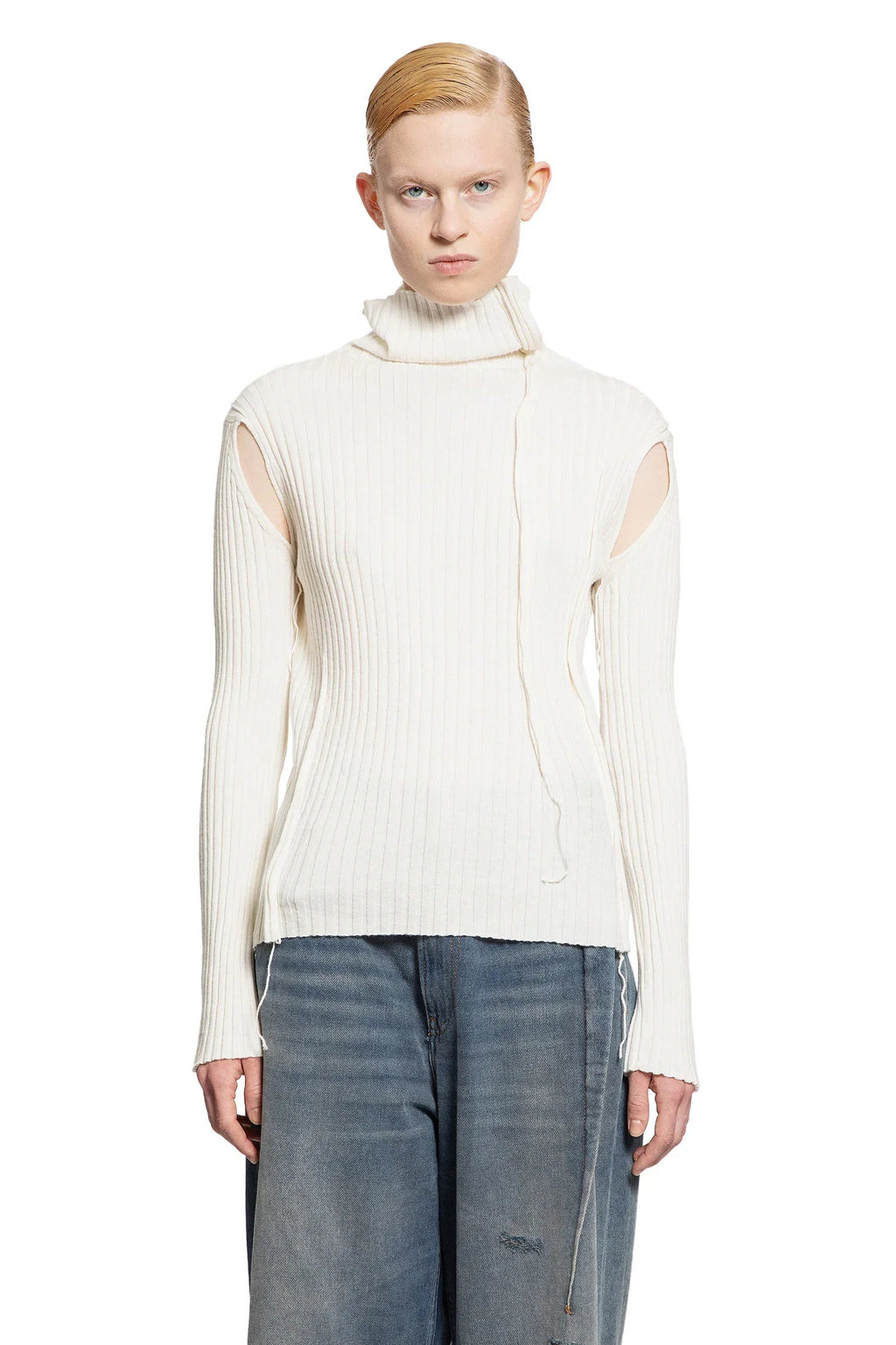 Оригінальна Cut-Out Turtleneck Sweater Maison margiela – вид ззаду