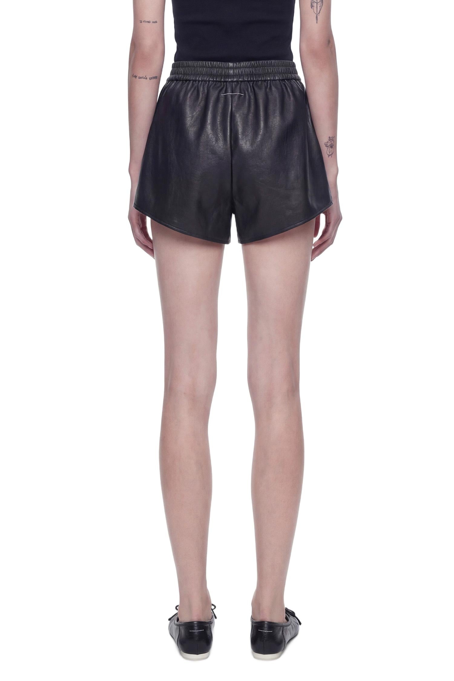 Crackled Faux Leather Shorts Maison margiela – Гарантія оригінальності – детальний вид
