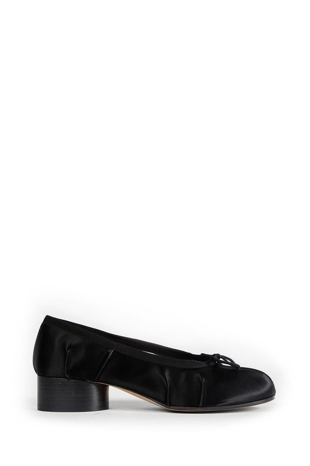 Оригінальна Tabi Satin Heeled Ballerinas Maison margiela – боковий вид