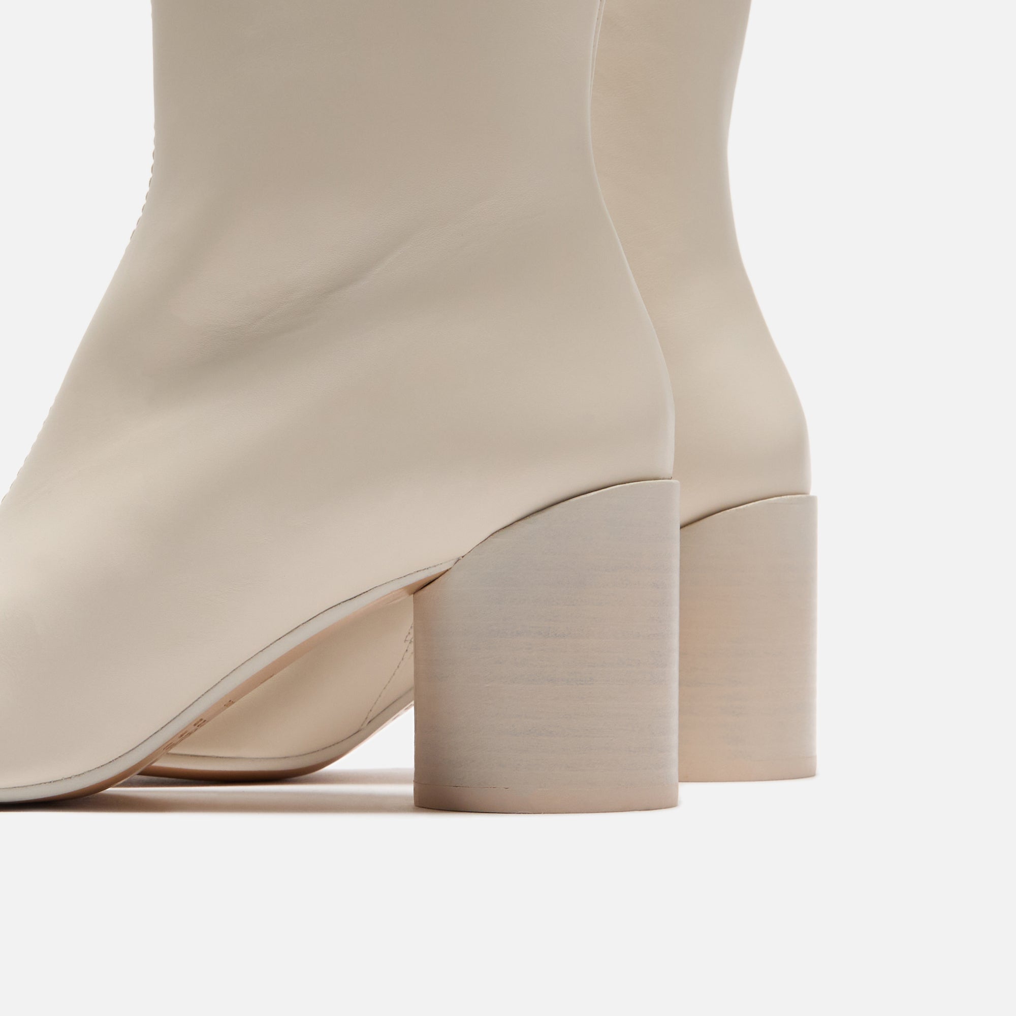Leather Ankle Boot Sandshell Maison margiela – Гарантія оригінальності – детальний вид