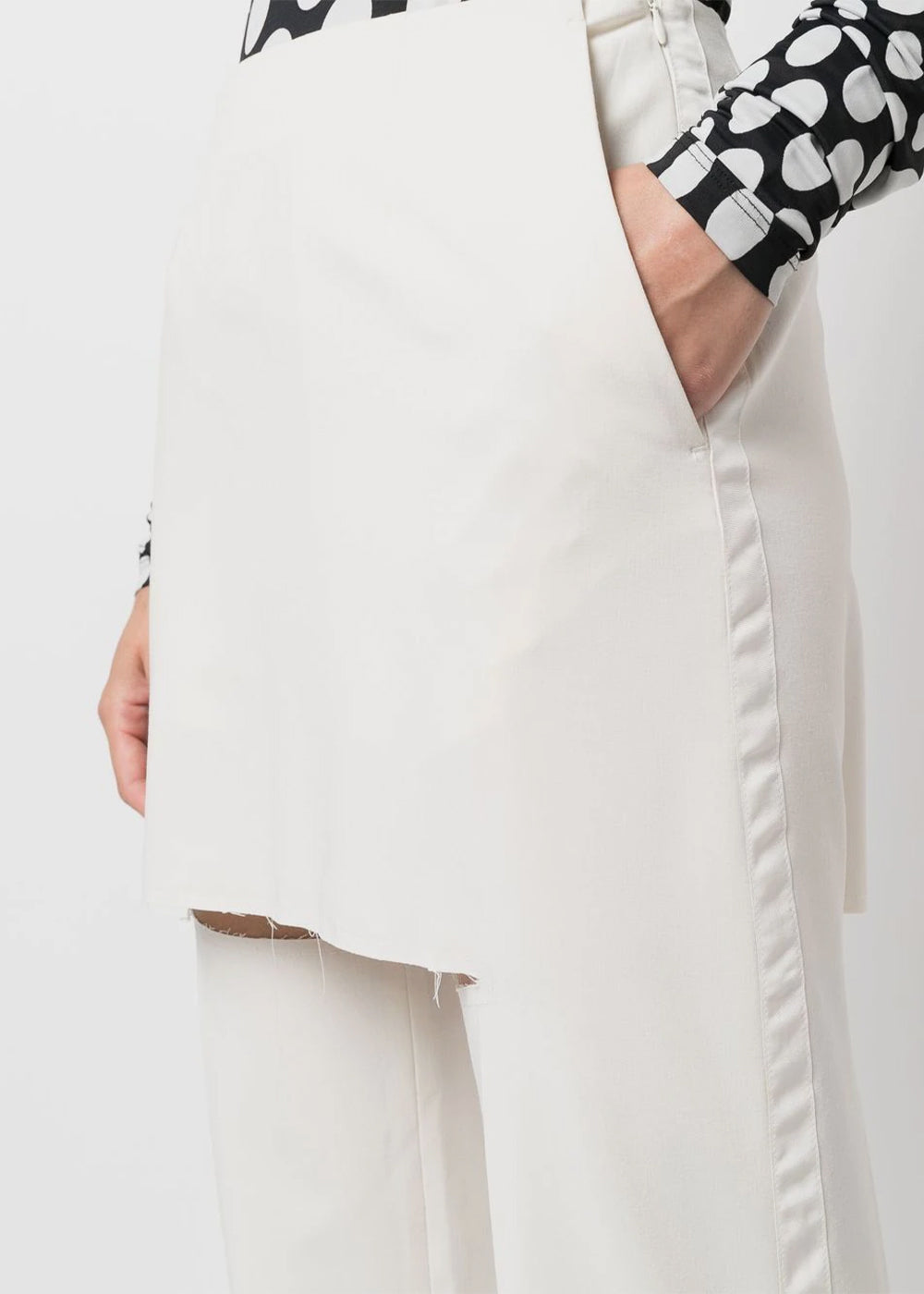 Off-White Cut-Out Pants Maison margiela – Гарантія оригінальності – збільшений вид