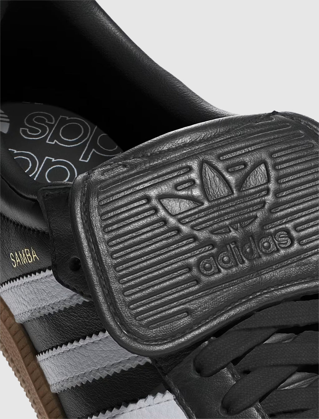 Adidas Footwear оригінал | Швидка доставка Україна – вид ззаду