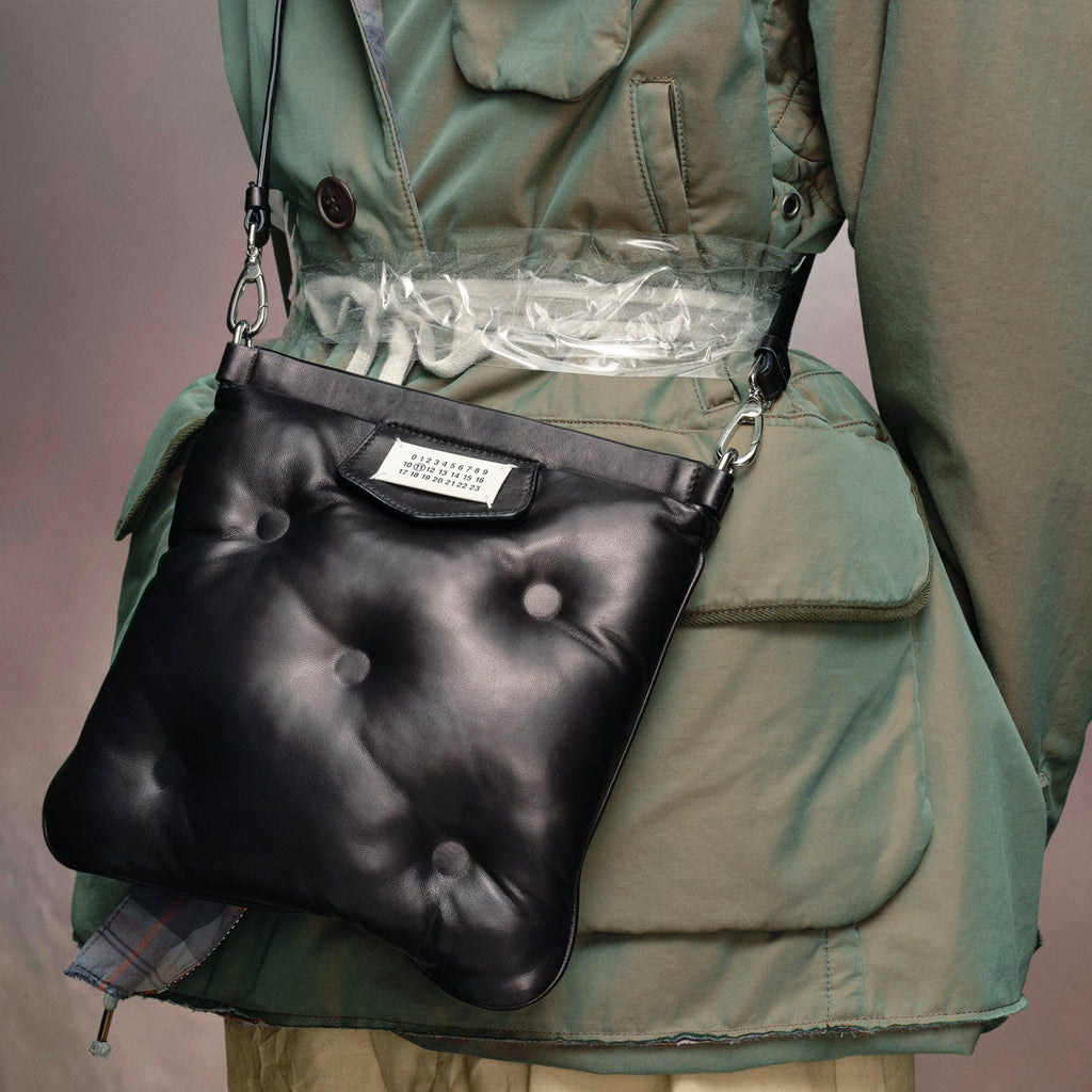 Оригінальна Glam Slam Flat Pocket Bag Maison margiela – вид ззаду