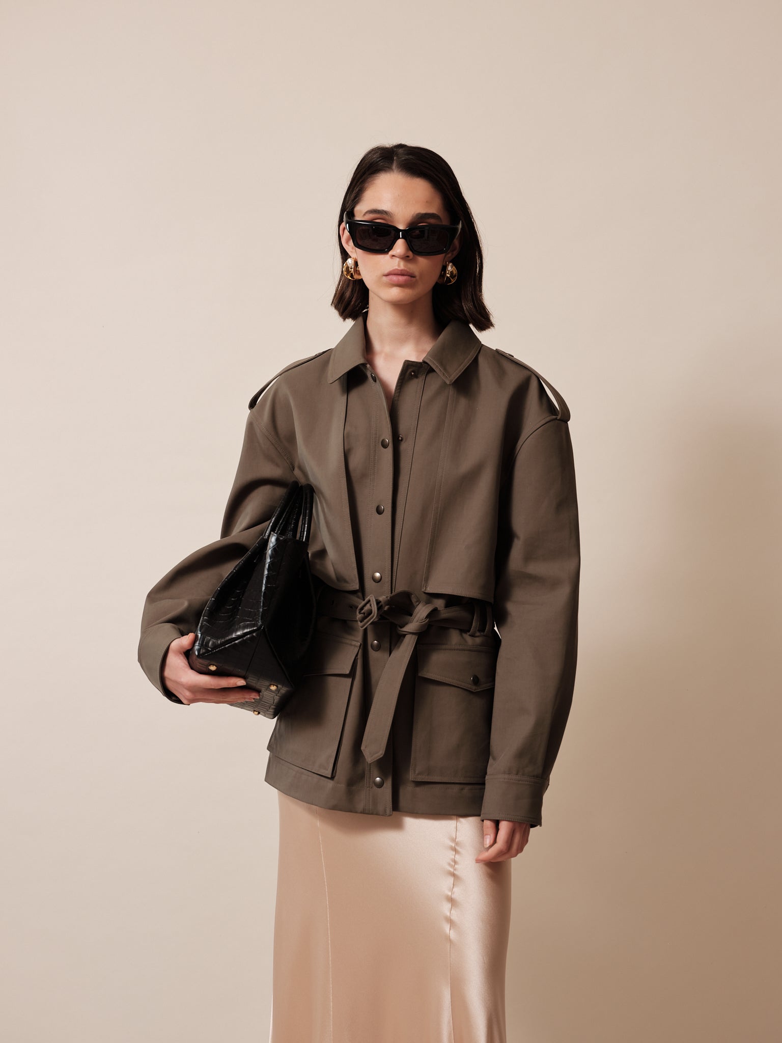 Оригінальна Cotton Saharan Trench Coat Saint laurent – вид ззаду - SAINT LAURENT