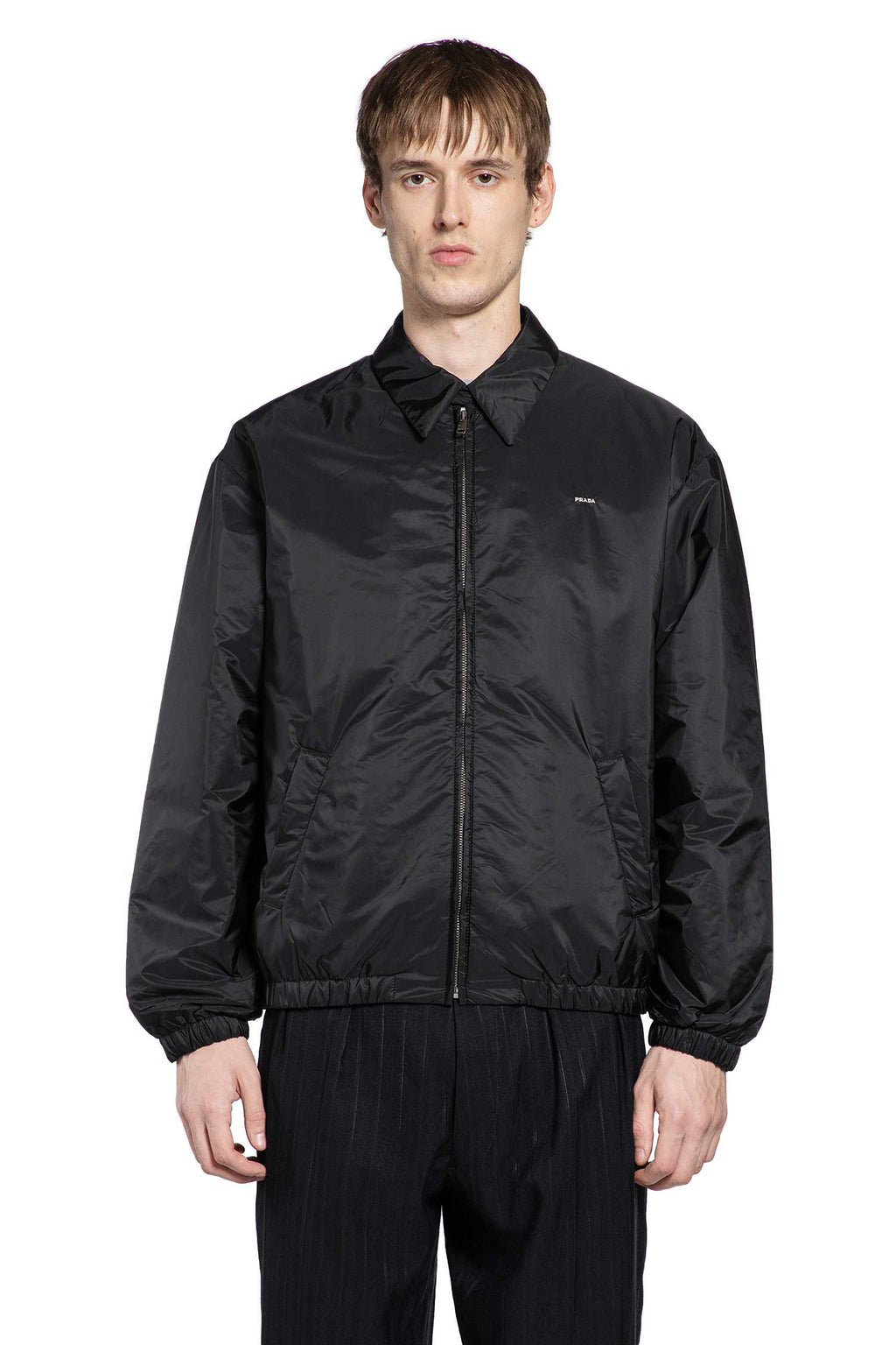 Prada Outerwear оригінал | Швидка доставка Україна – вид ззаду