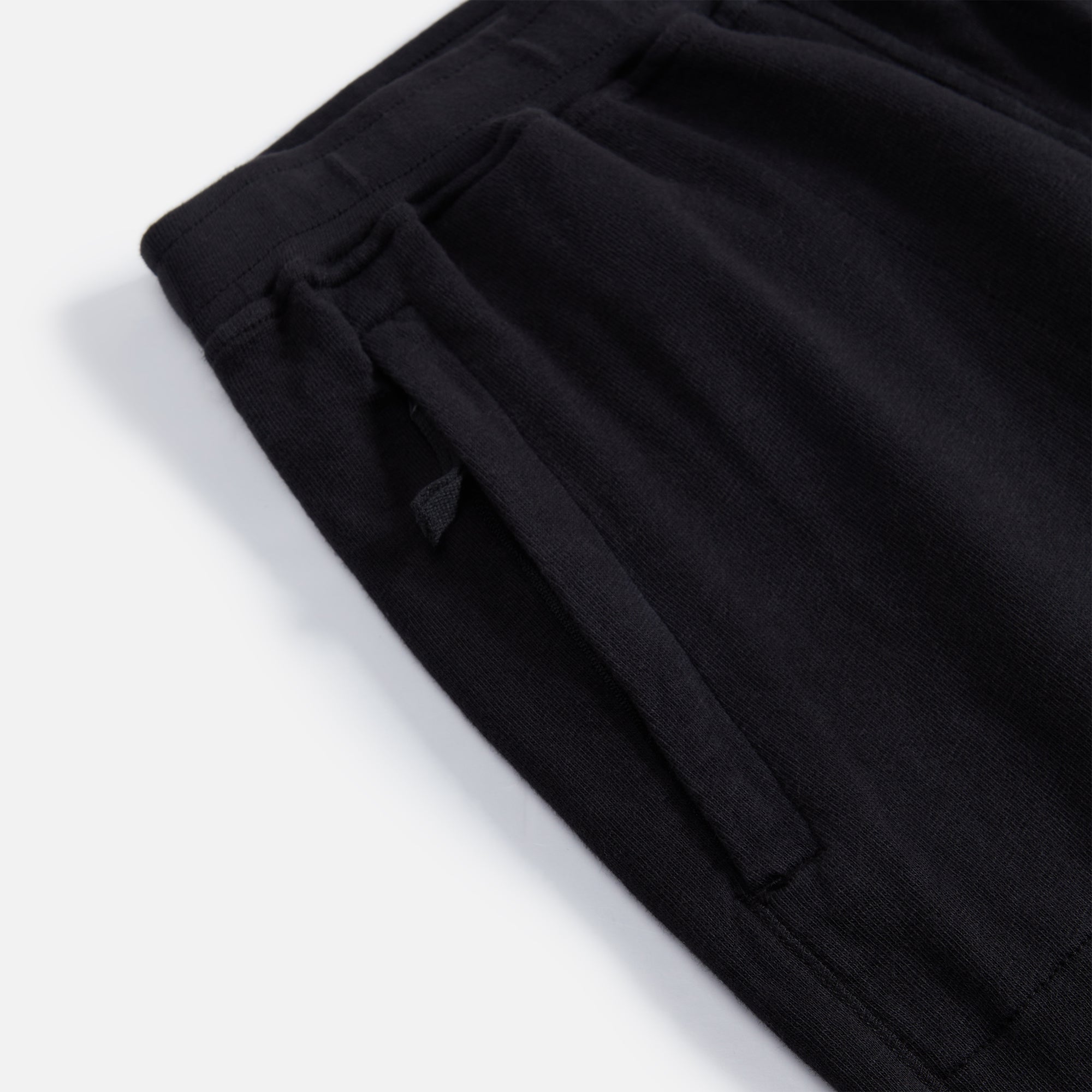 Garment Dyed Fleece Short Black Stone island – Гарантія оригінальності – детальний вид - STONE ISLAND