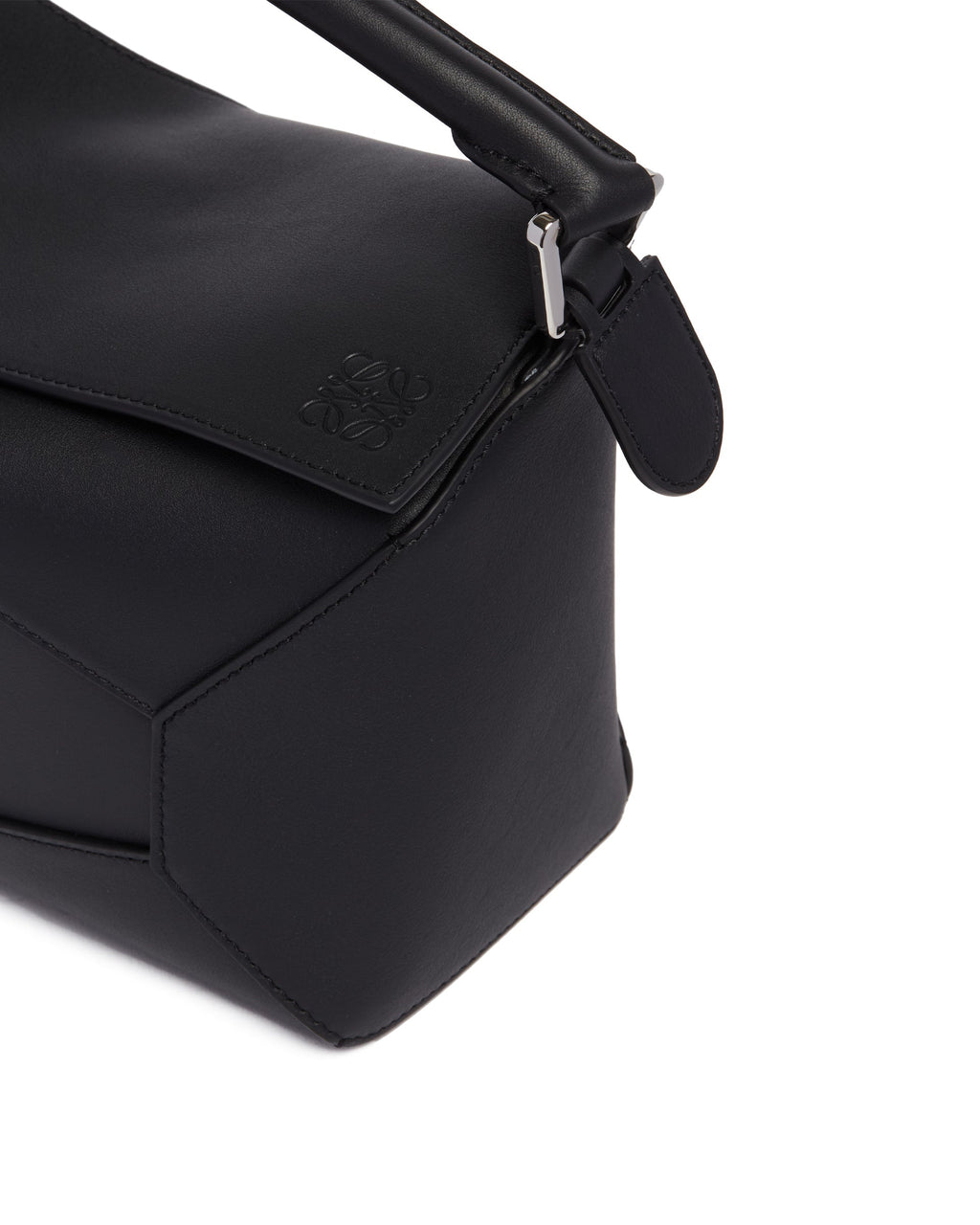 Оригінальна Black Small Puzzle Edge Bag Loewe – збільшений вид