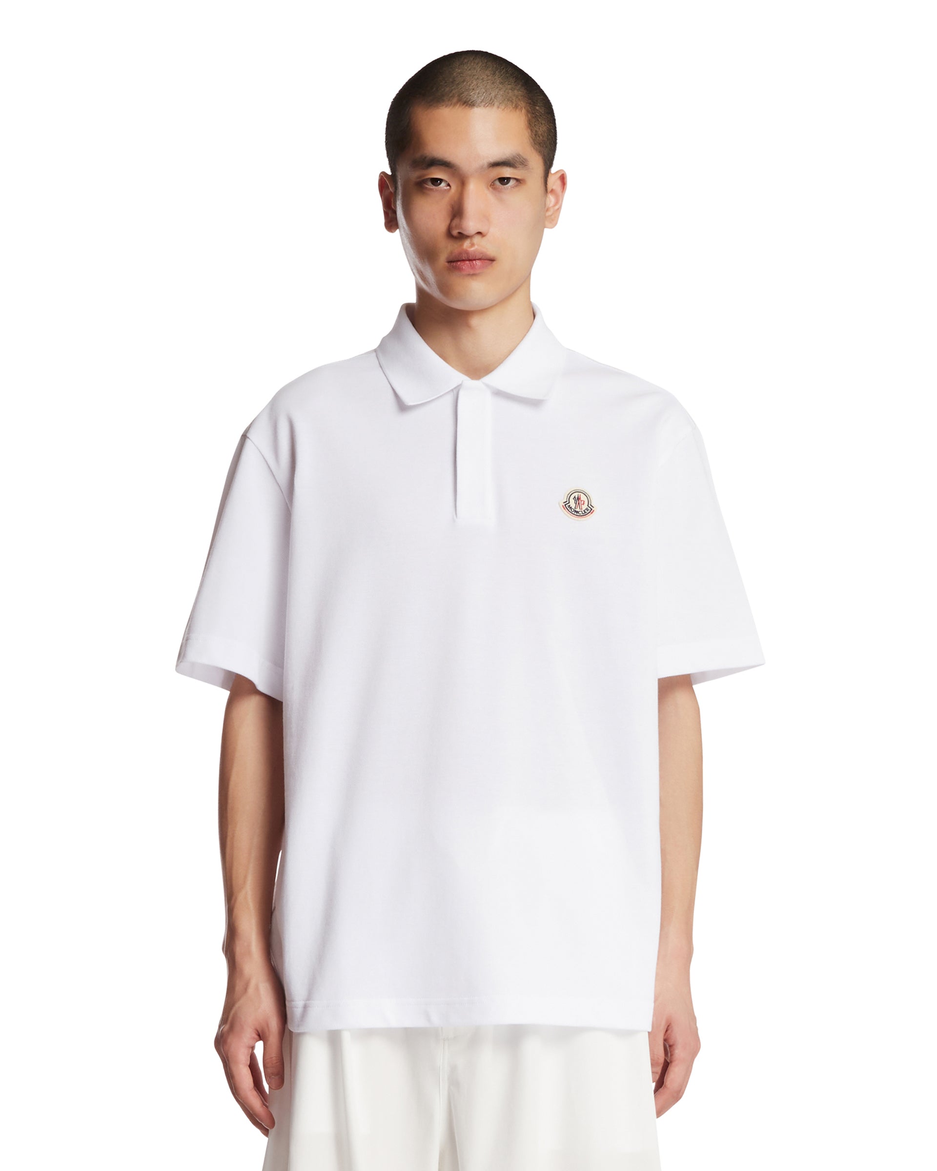 Оригінальна White Logo Polo Moncler – боковий вид