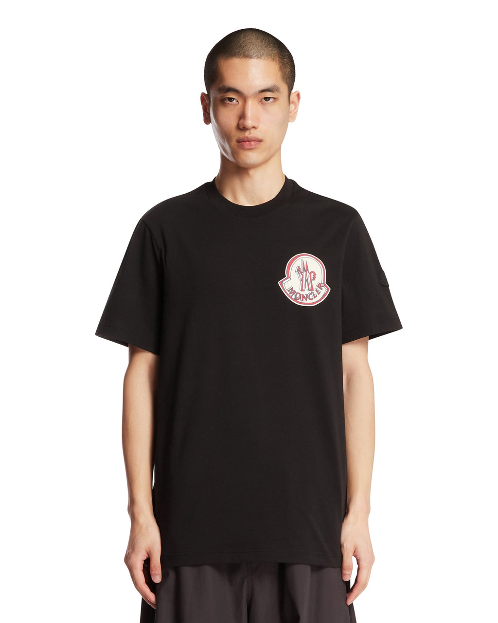 Black Logo T-Shirt Moncler – Гарантія оригінальності – боковий вид