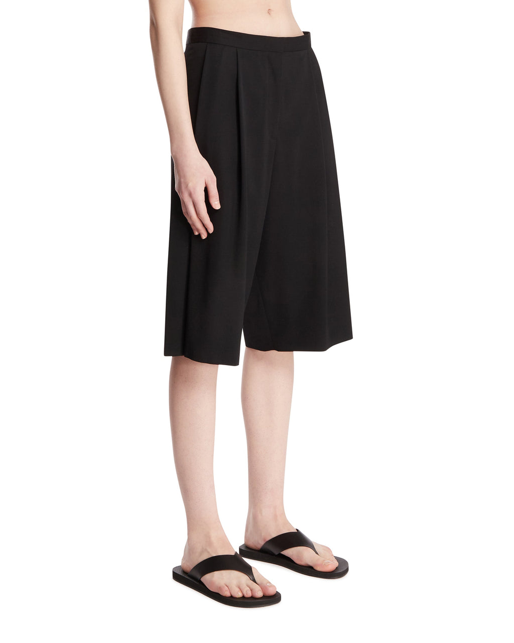 Оригінальна Black Kalyan Wool Shorts The row – вид ззаду