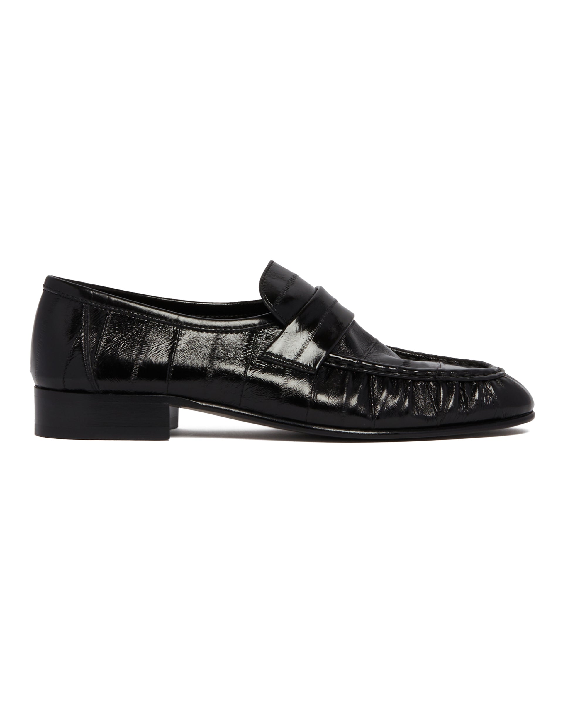 Оригінальна Black Eelskin Loafers The row – вид ззаду