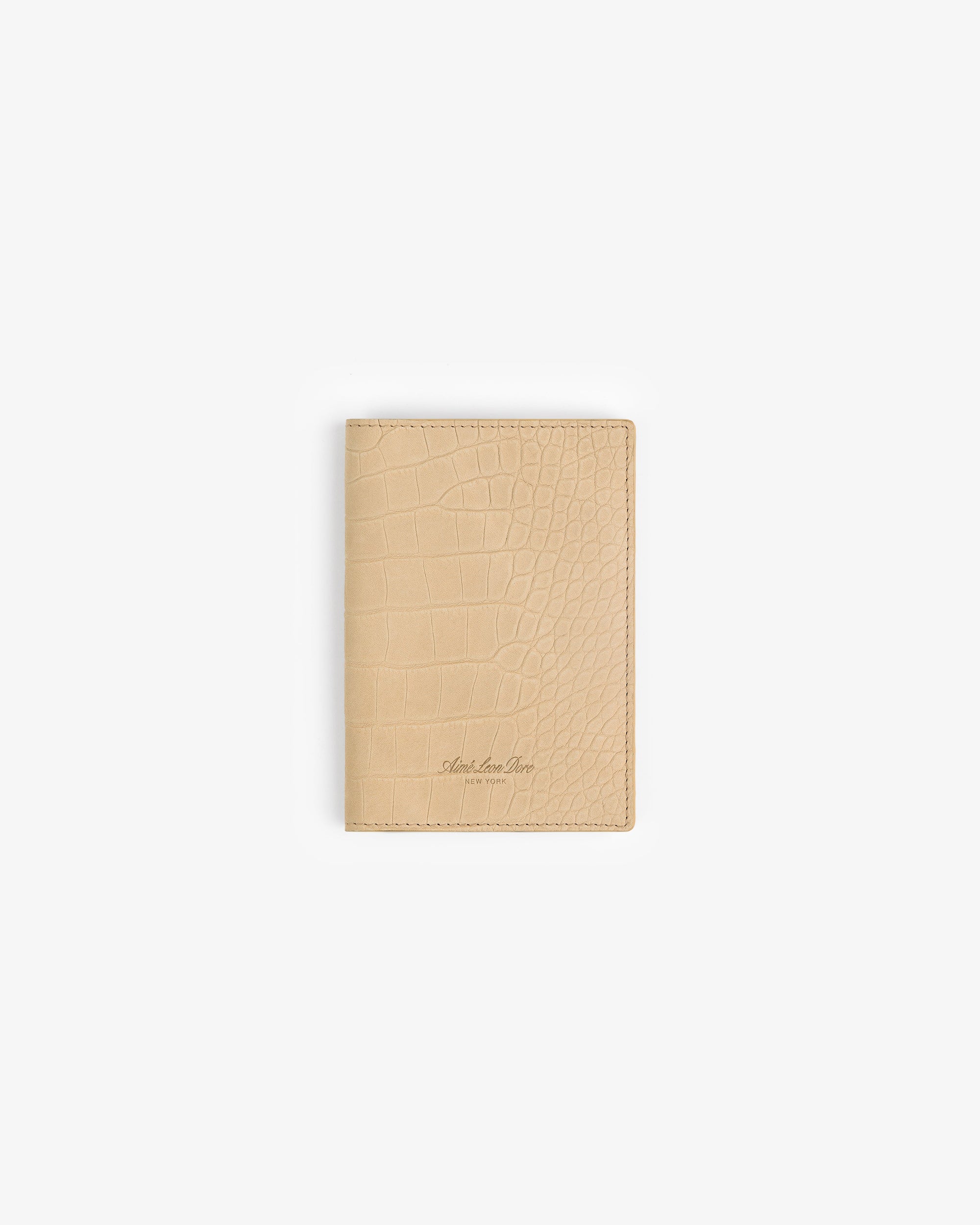 Оригінальна Croc-Embossed Nubuck Passport Holder Aime leon dore – вид ззаду