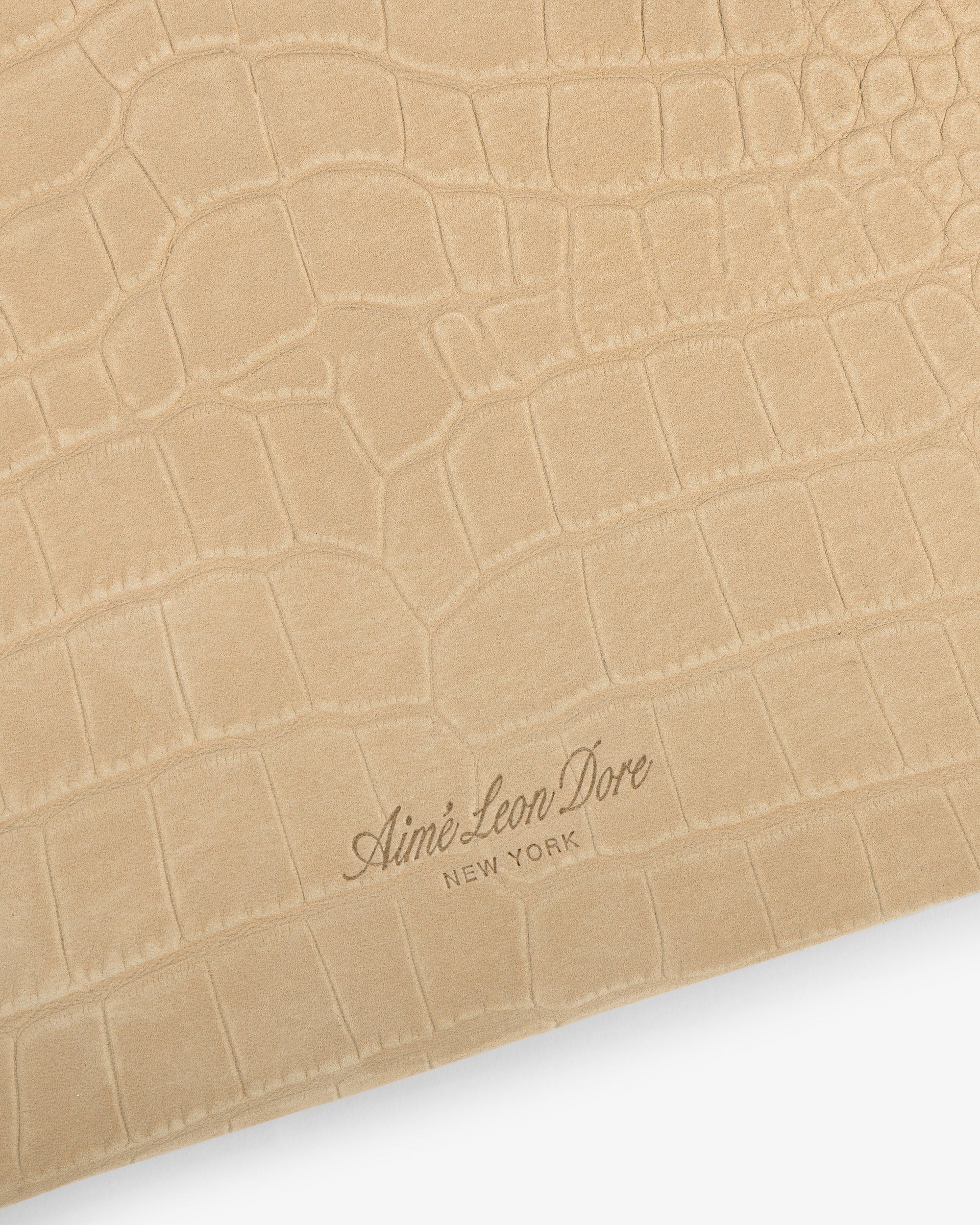 Small Croc-Embossed Nubuck Pouch Aime leon dore – Гарантія оригінальності – збільшений вид