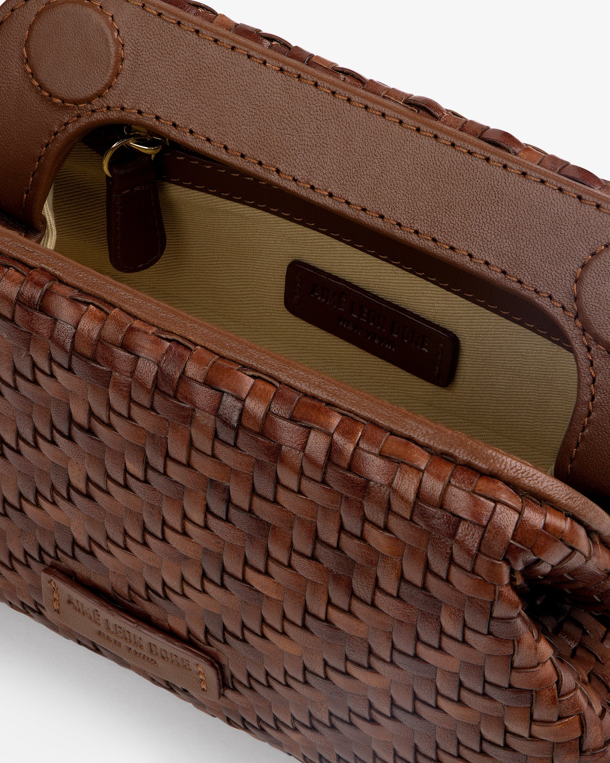 Оригінальна Woven Leather Shoulder Bag Aime leon dore – збільшений вид