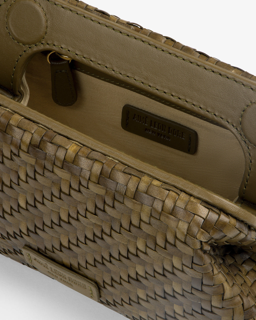 Оригінальна Woven Leather Shoulder Bag Aime leon dore – детальний вид