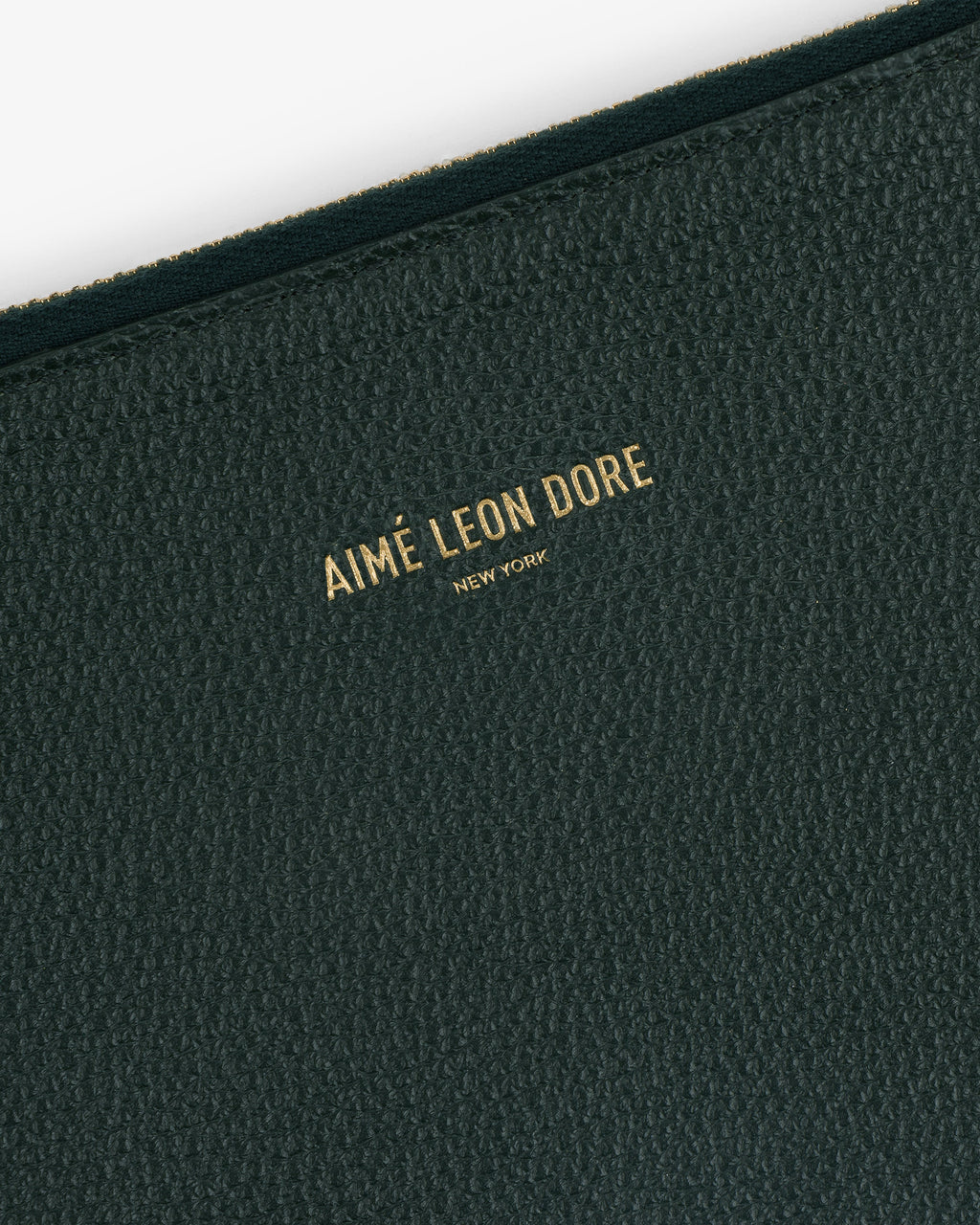 Оригінальна Large Leather Pouch Aime leon dore – збільшений вид
