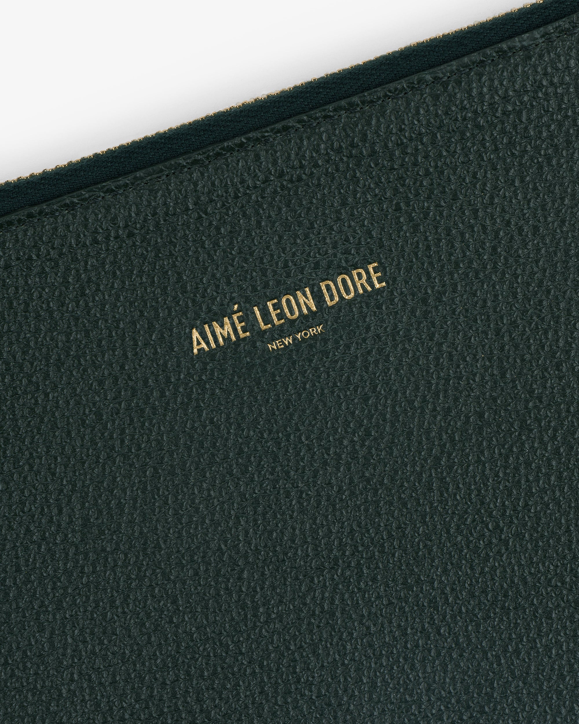 Оригінальна Large Leather Pouch Aime leon dore – збільшений вид