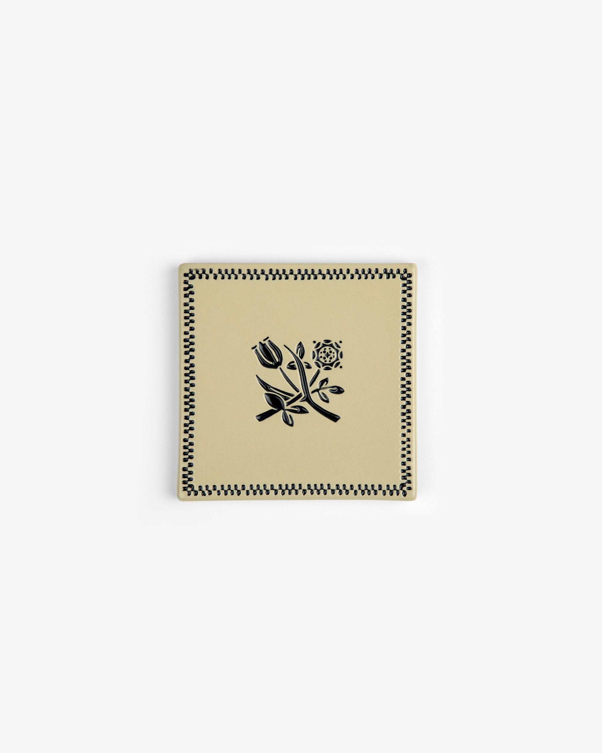 Оригінальна Crest Coaster Aime leon dore – збільшений вид