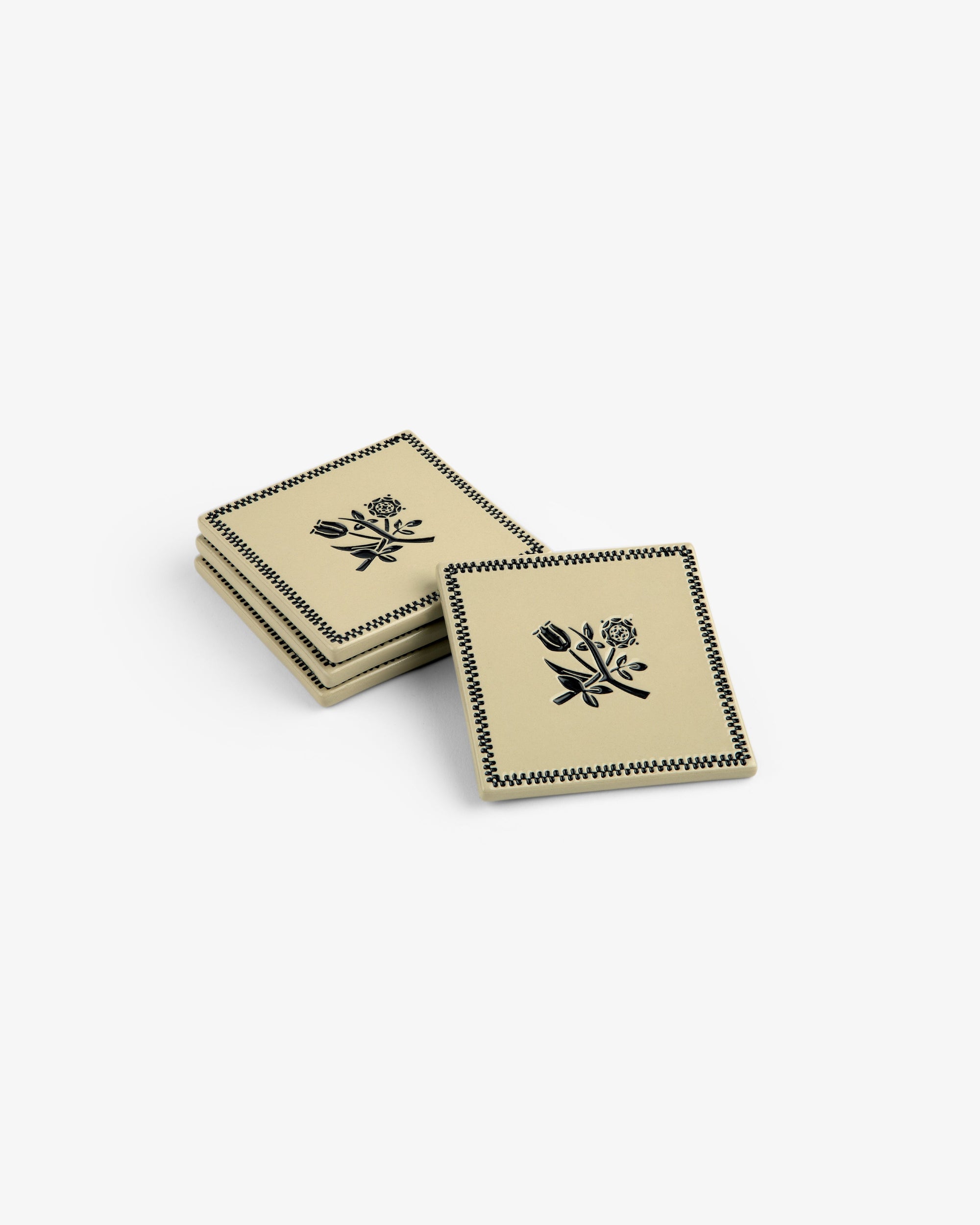 Оригінальна Crest Coaster Aime leon dore – детальний вид