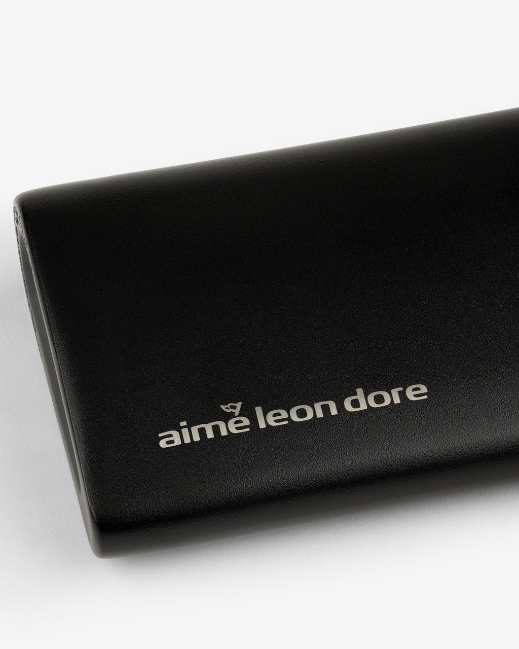 Ald Golf 19th Flask Aime leon dore оригінал – Купити в Україні – збільшений вид