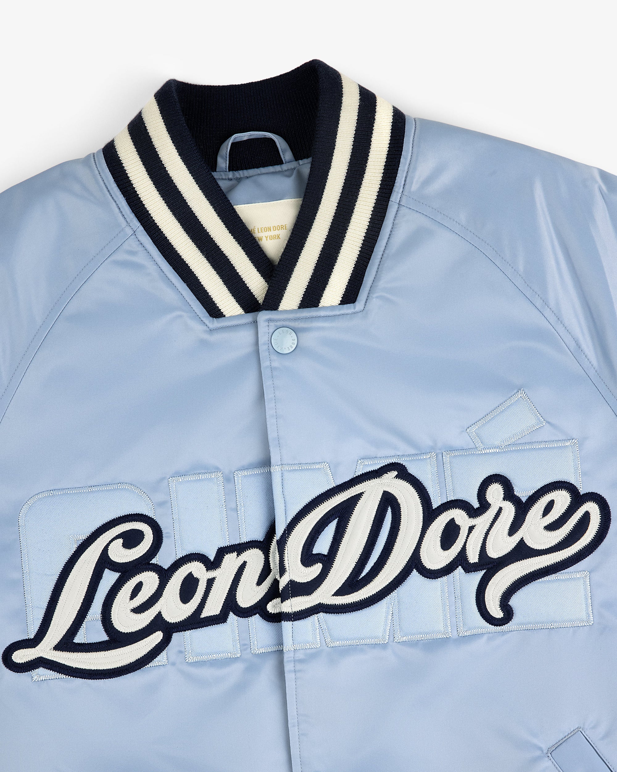 Оригінальна Overlay Logo Satin Varsity Jacket Aime leon dore – збільшений вид