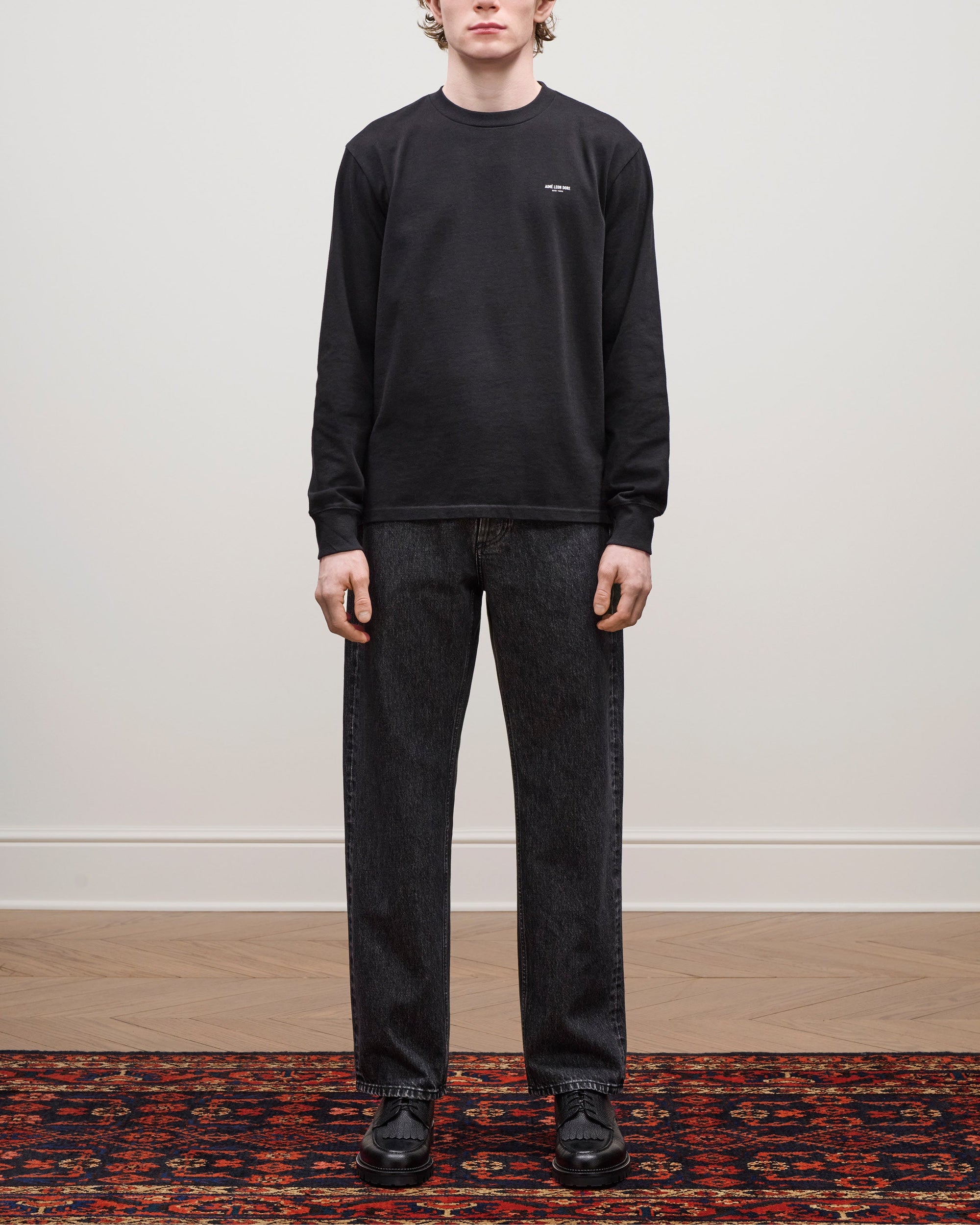 Long-Sleeve Micro Logo Tee Aime leon dore – Гарантія оригінальності – детальний вид