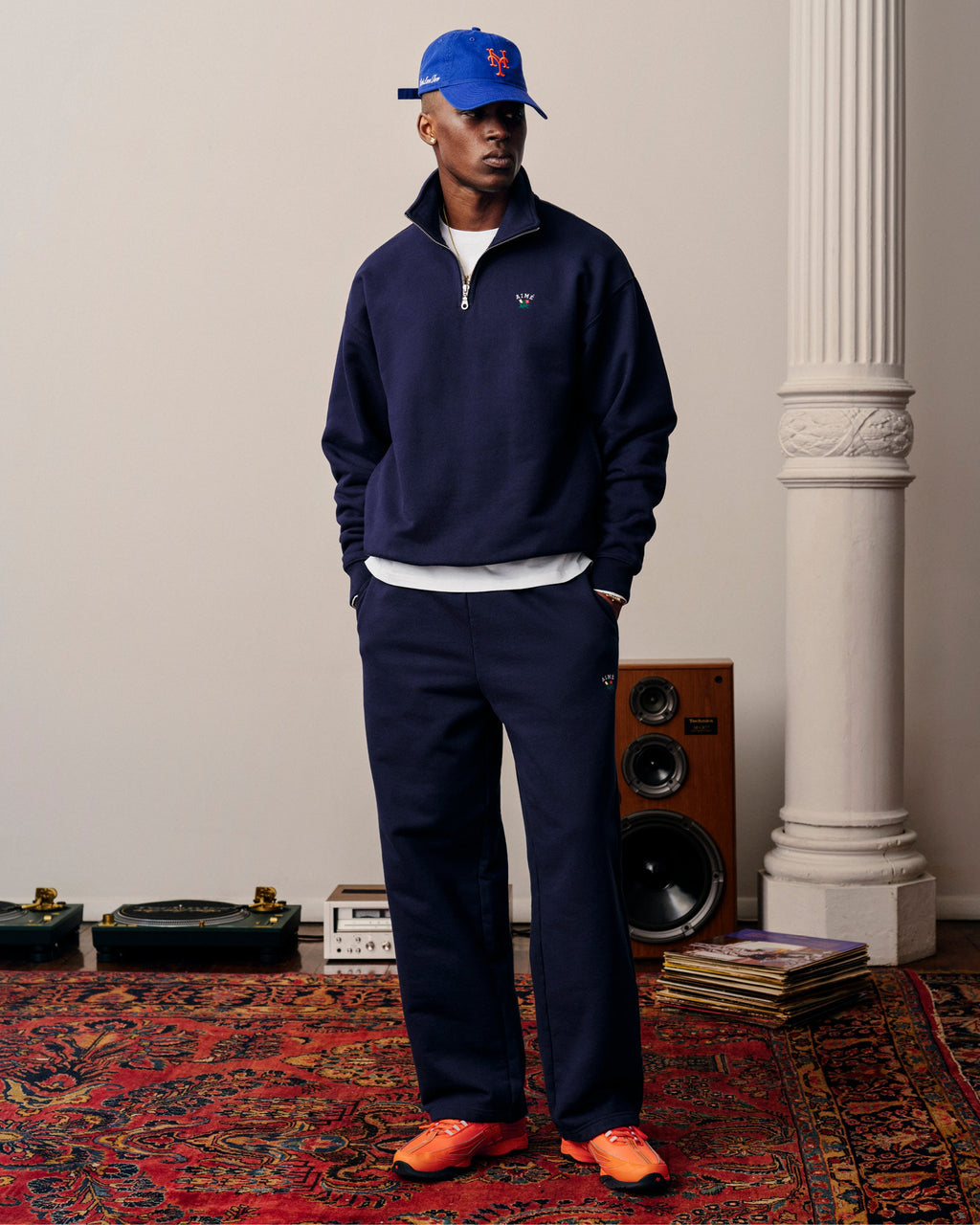 Crest Sweatpants Aime leon dore – Гарантія оригінальності – детальний вид