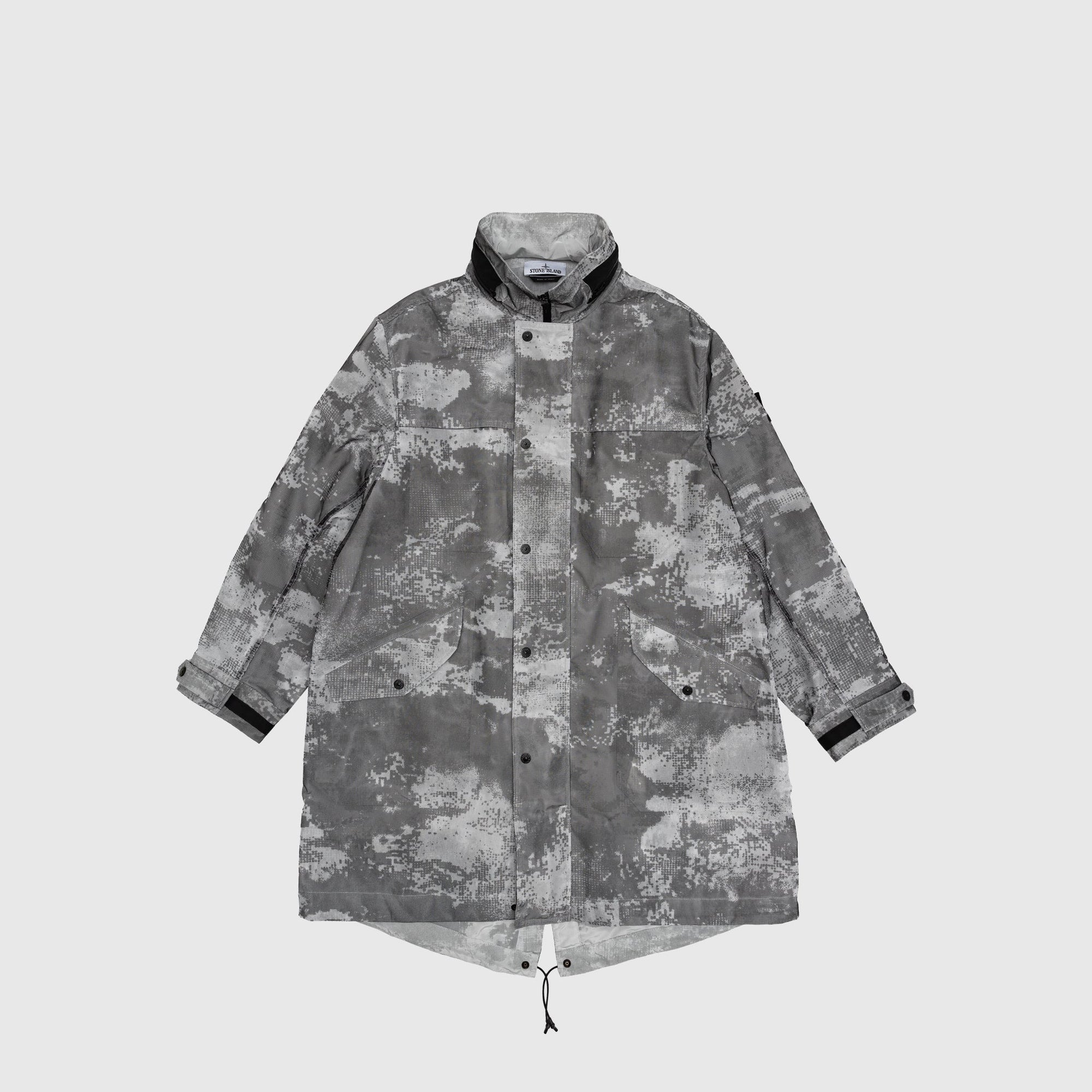 Stone island Outerwear оригінал | Швидка доставка Україна – боковий вид