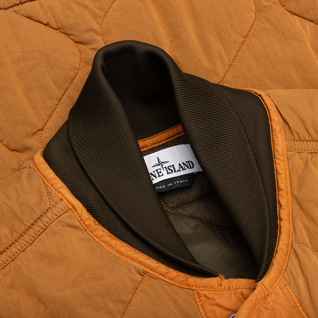 Оригінальна Quilted Vest Stone island – детальний вид