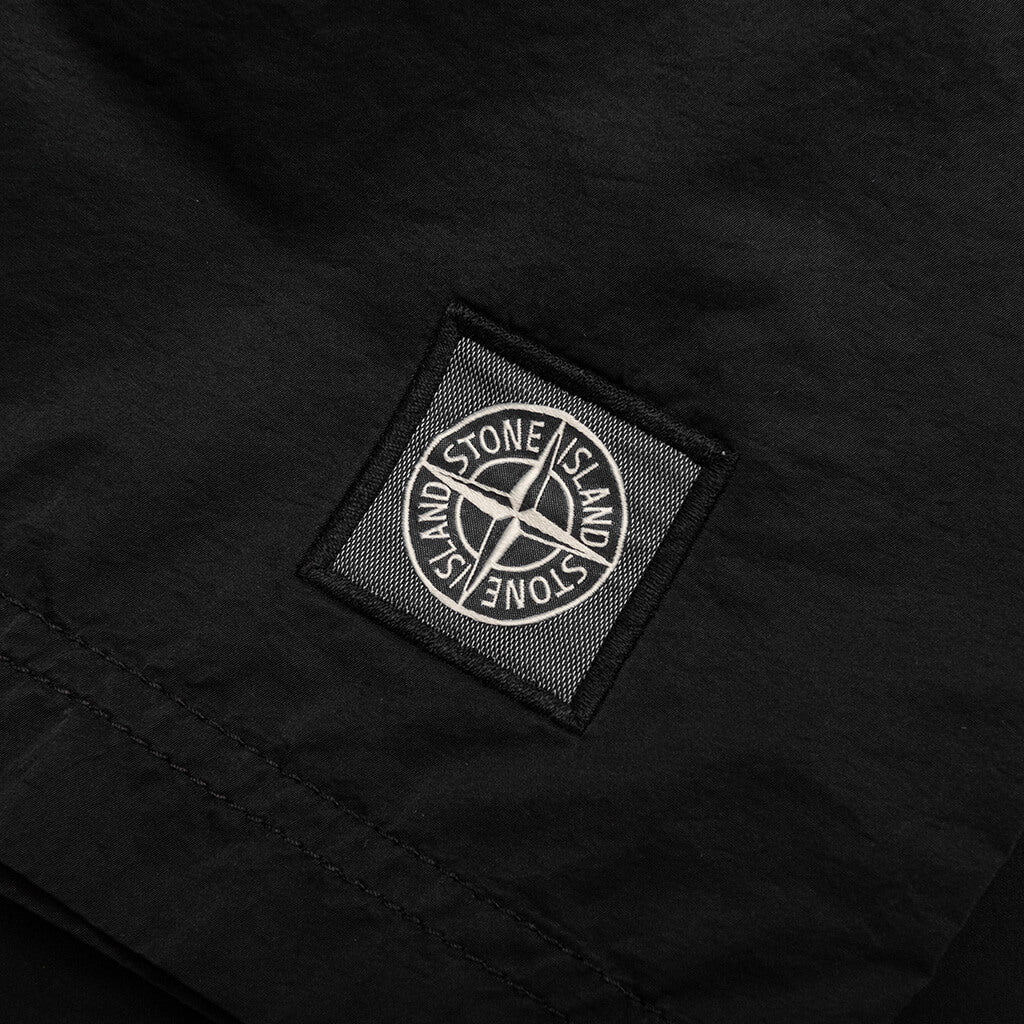 Оригінальна Beach Shorts Stone island – детальний вид