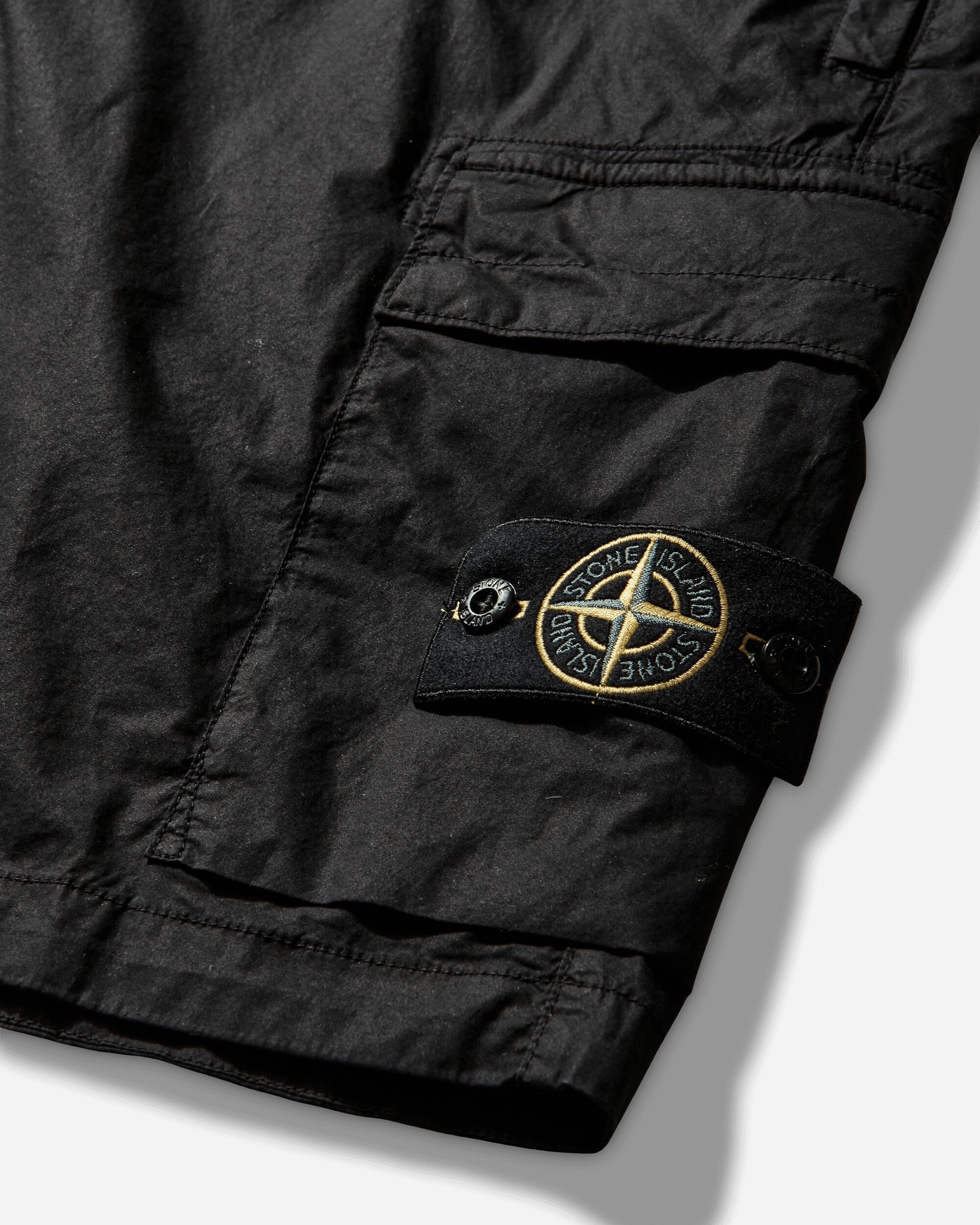 Mens Stretch Cotton Tela Paracadute Cargo Shorts Black Stone island оригінал – Купити в Україні – детальний вид