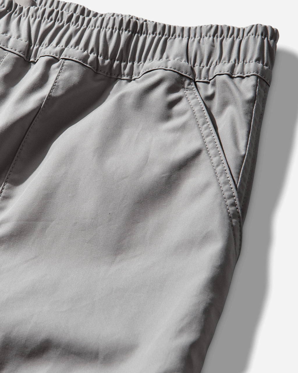 Mens Ghost All-Weather Cotton Canvas Cargo Shorts Dust Stone island оригінал – Купити в Україні – збільшений вид