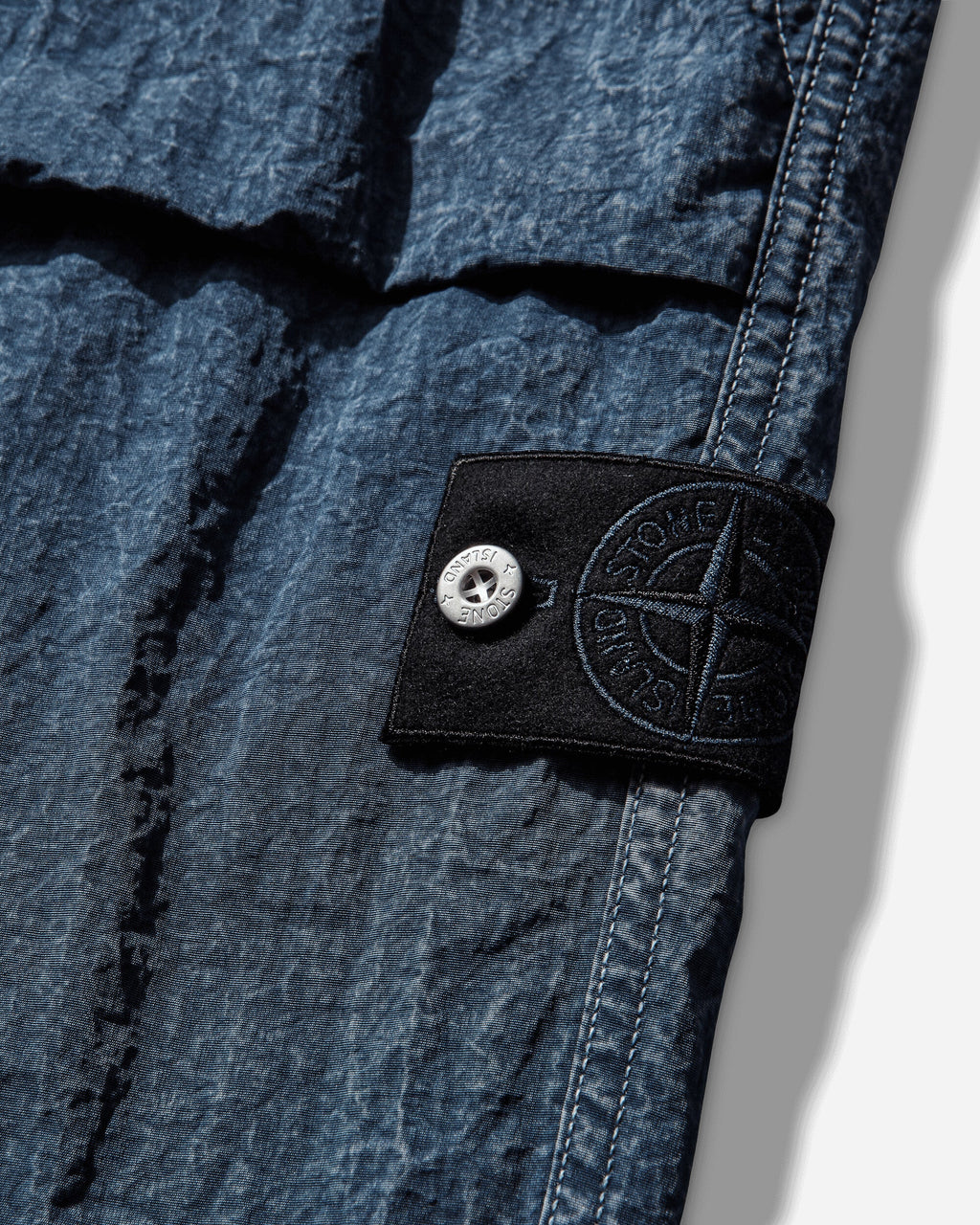 Mens Hollow Fibre Nylon Indigo-Tc + Mamo Corrosion Pants Indigo Stone island – Гарантія оригінальності – збільшений вид
