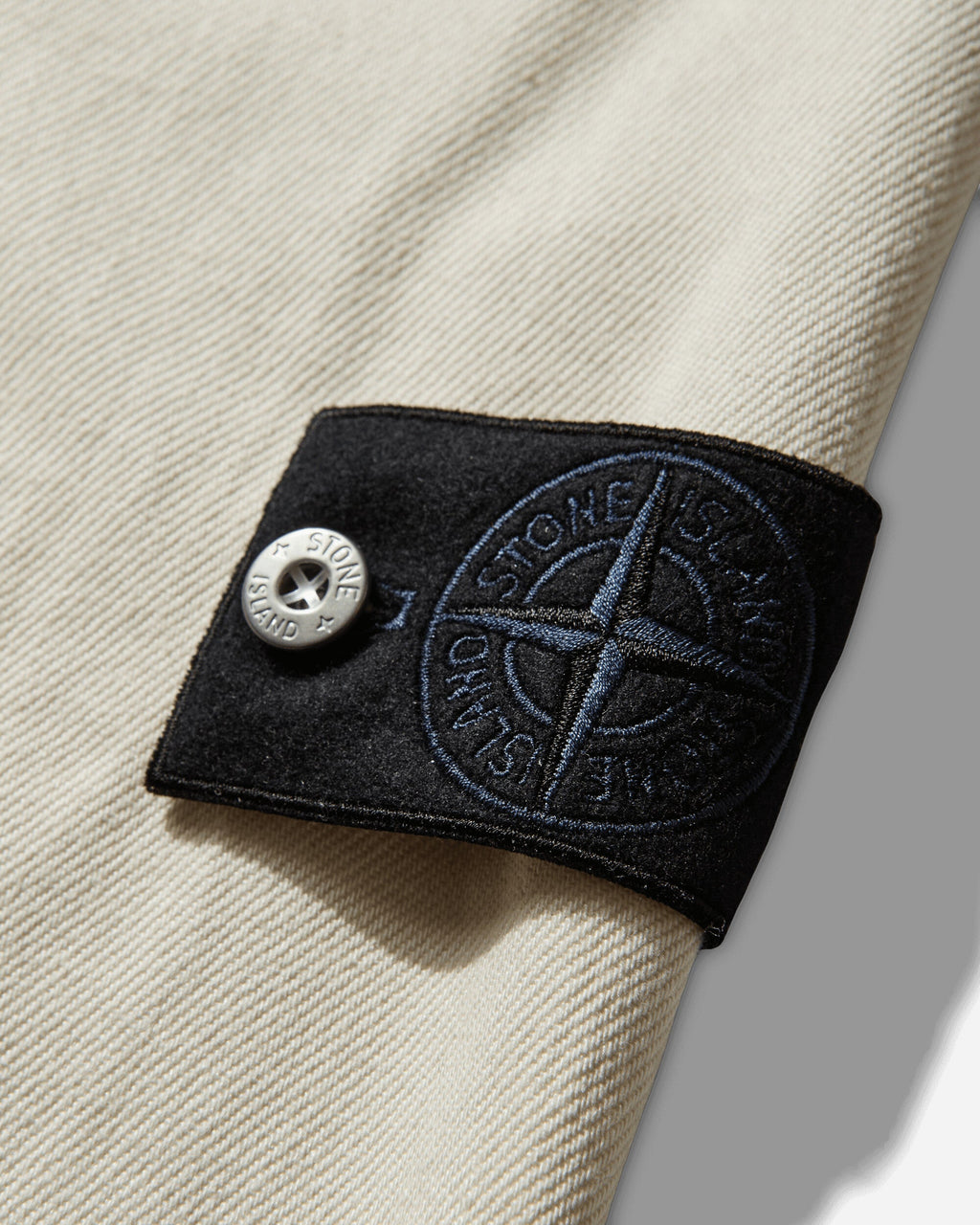 Mens Light Bull Denim-Tc Overshirt Ivory Stone island – Гарантія оригінальності – збільшений вид