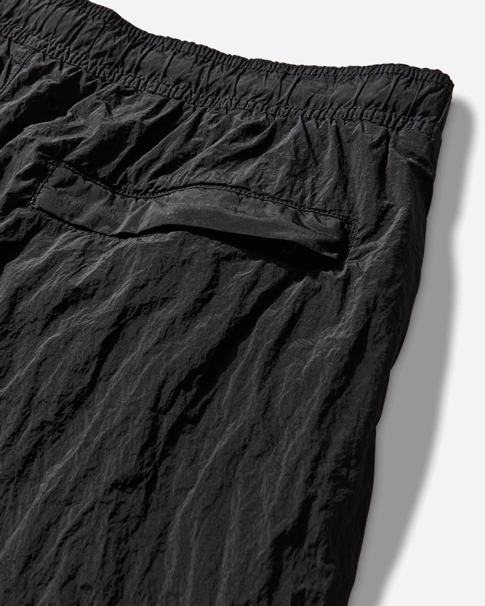 Оригінальна Mens Nylon Metal Swim Shorts Black Stone island – детальний вид