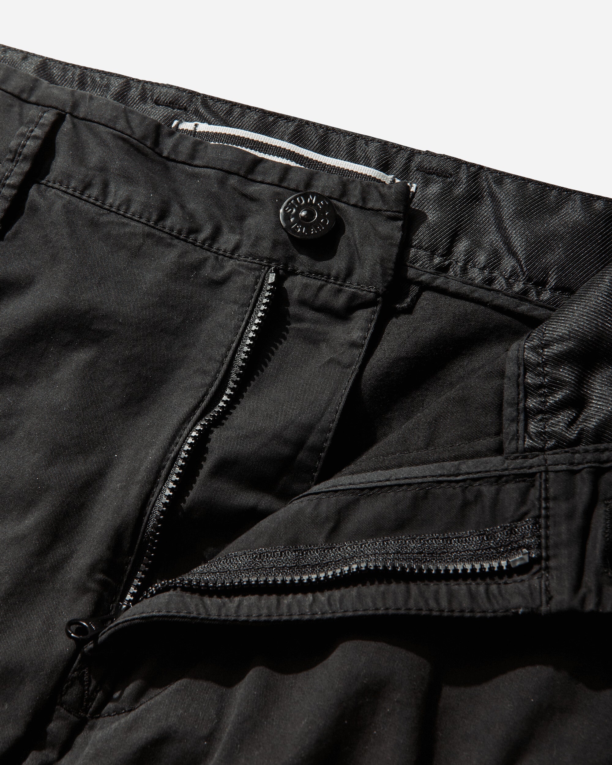 Оригінальна Mens Stretch Organic Cotton Twill Cargo Pants Black Stone island – збільшений вид